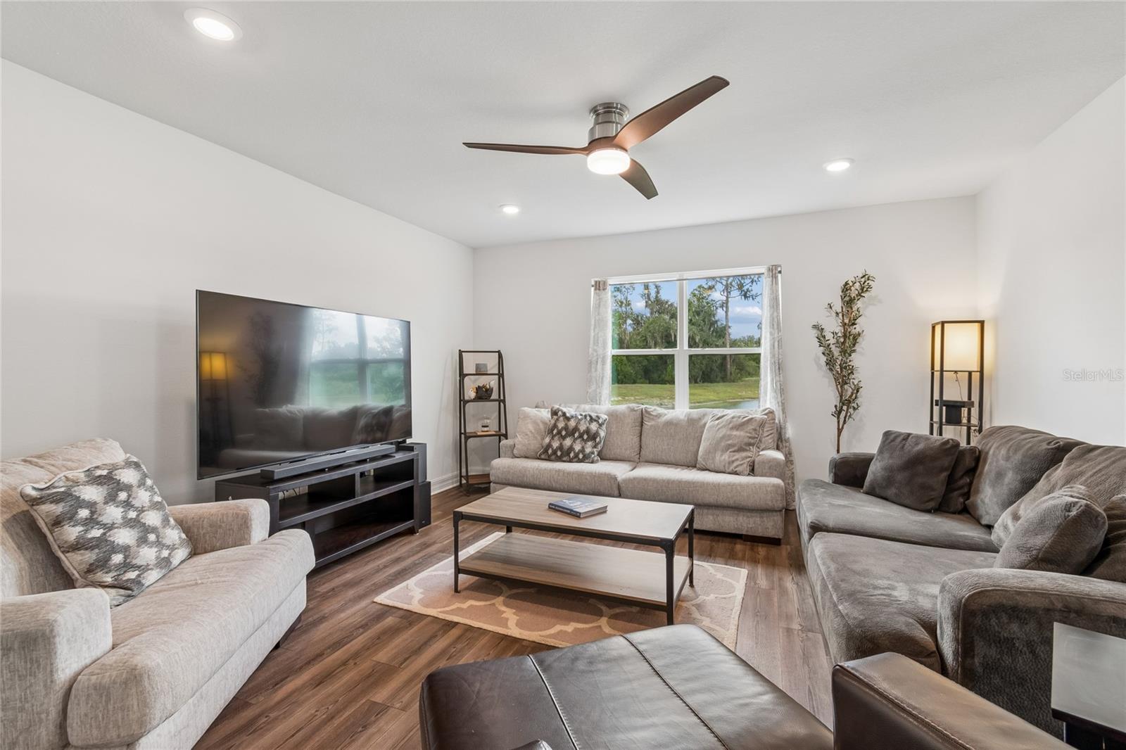 3883 CAPRI COAST DR — photo 6