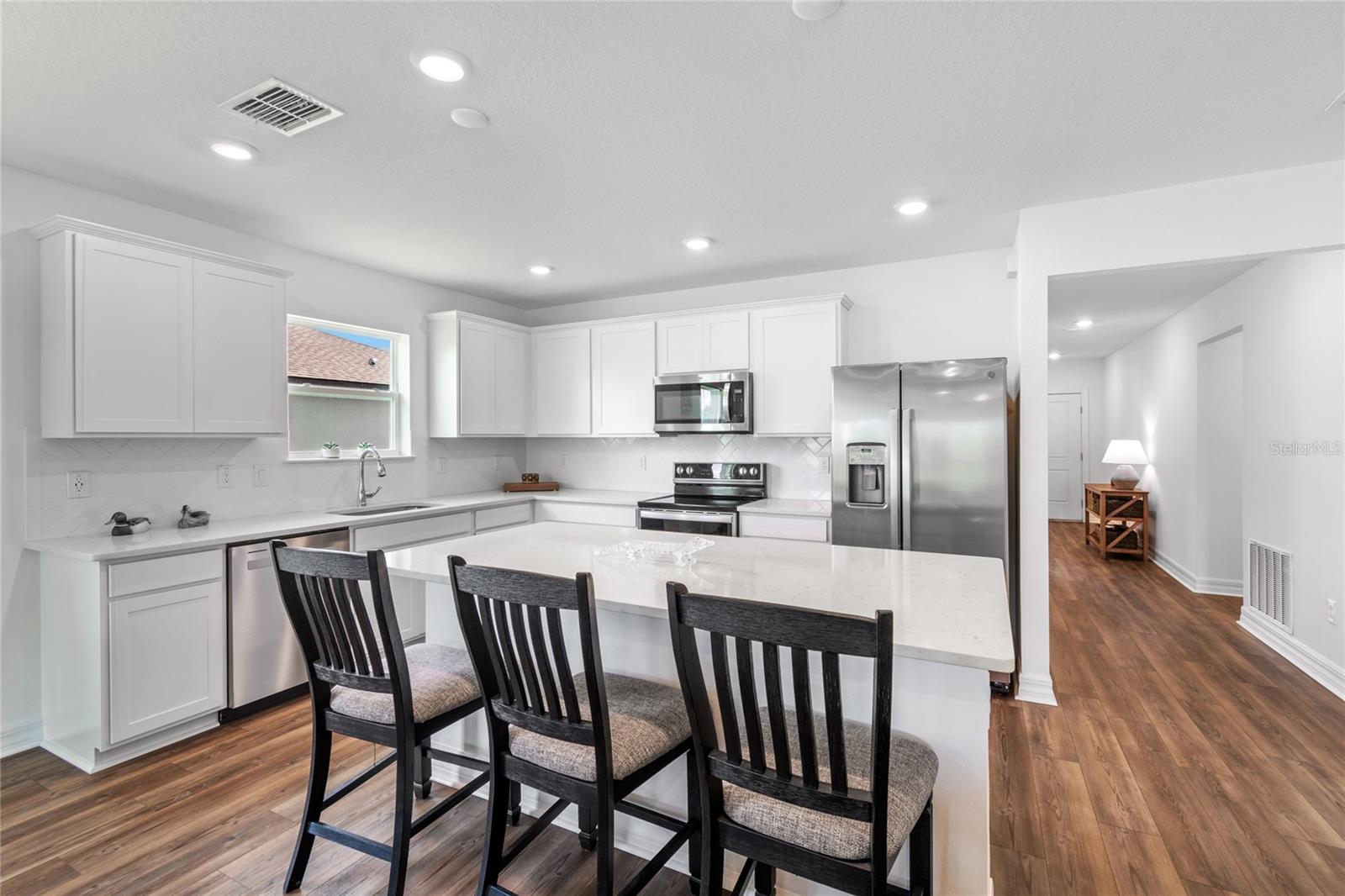 3883 CAPRI COAST DR — photo 12