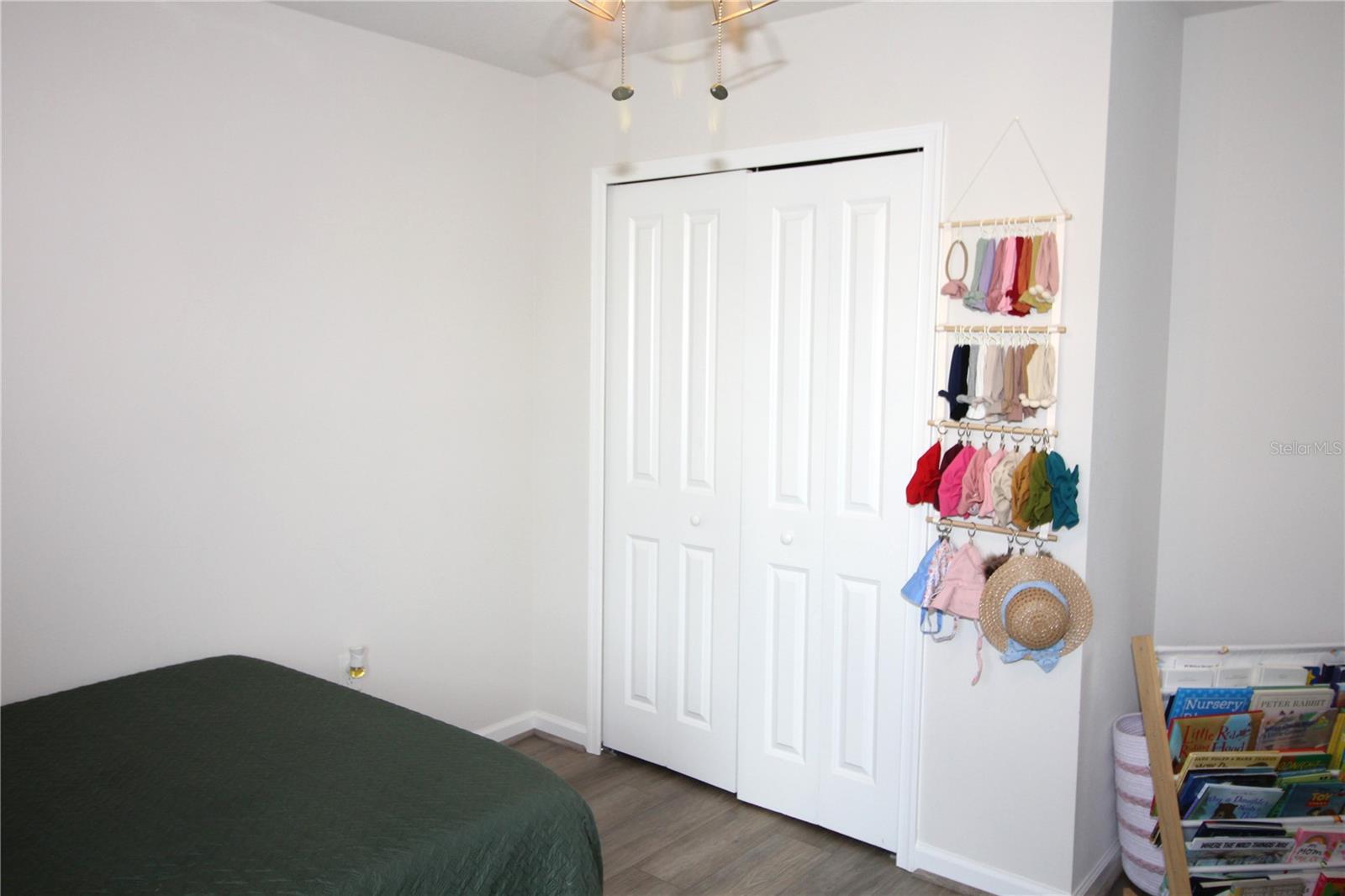 2135 LACEFLOWER DR — photo 28