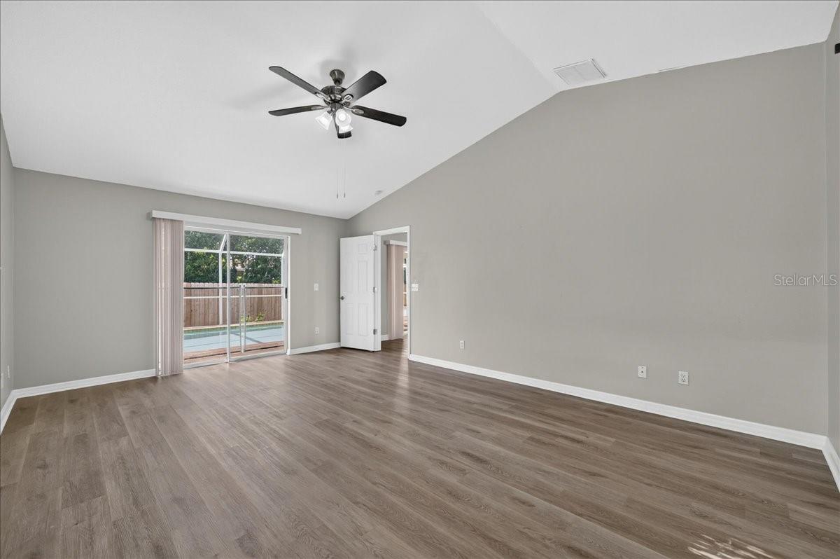 854 CHRISTINA CIR — photo 24