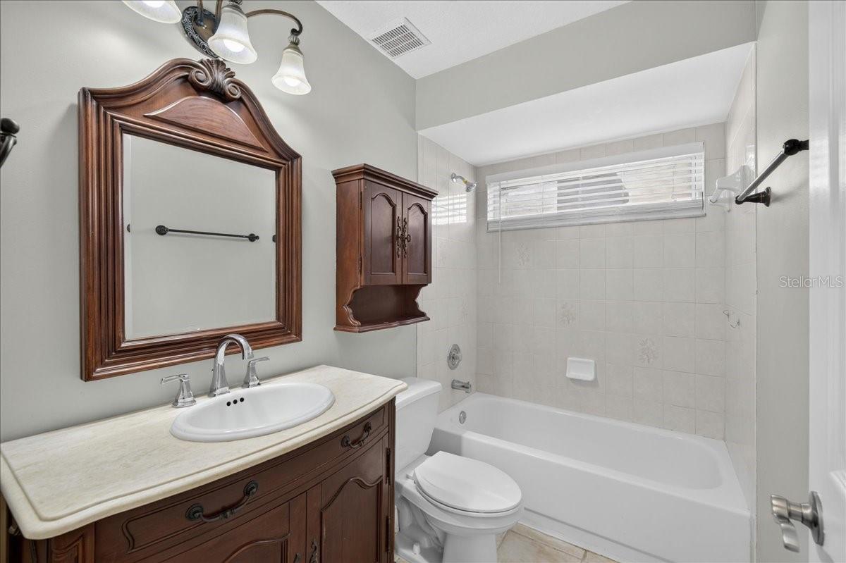 854 CHRISTINA CIR — photo 32