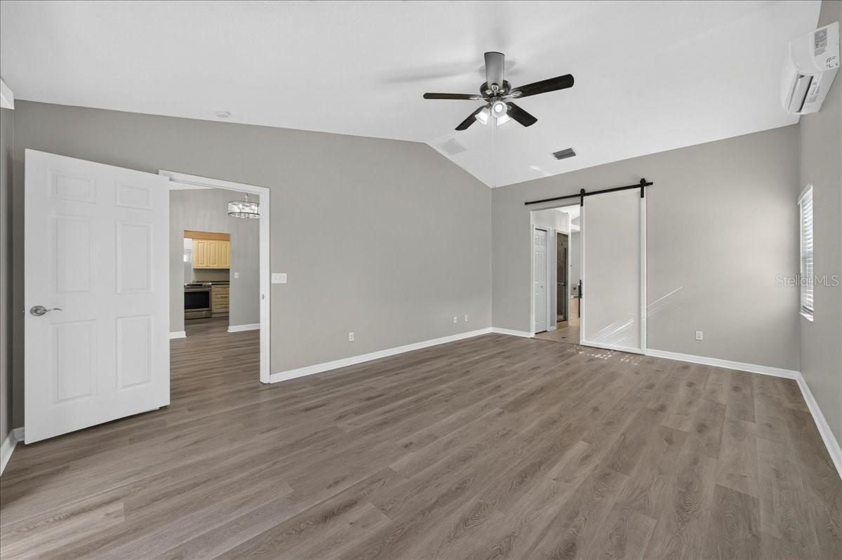 854 CHRISTINA CIR — photo 22
