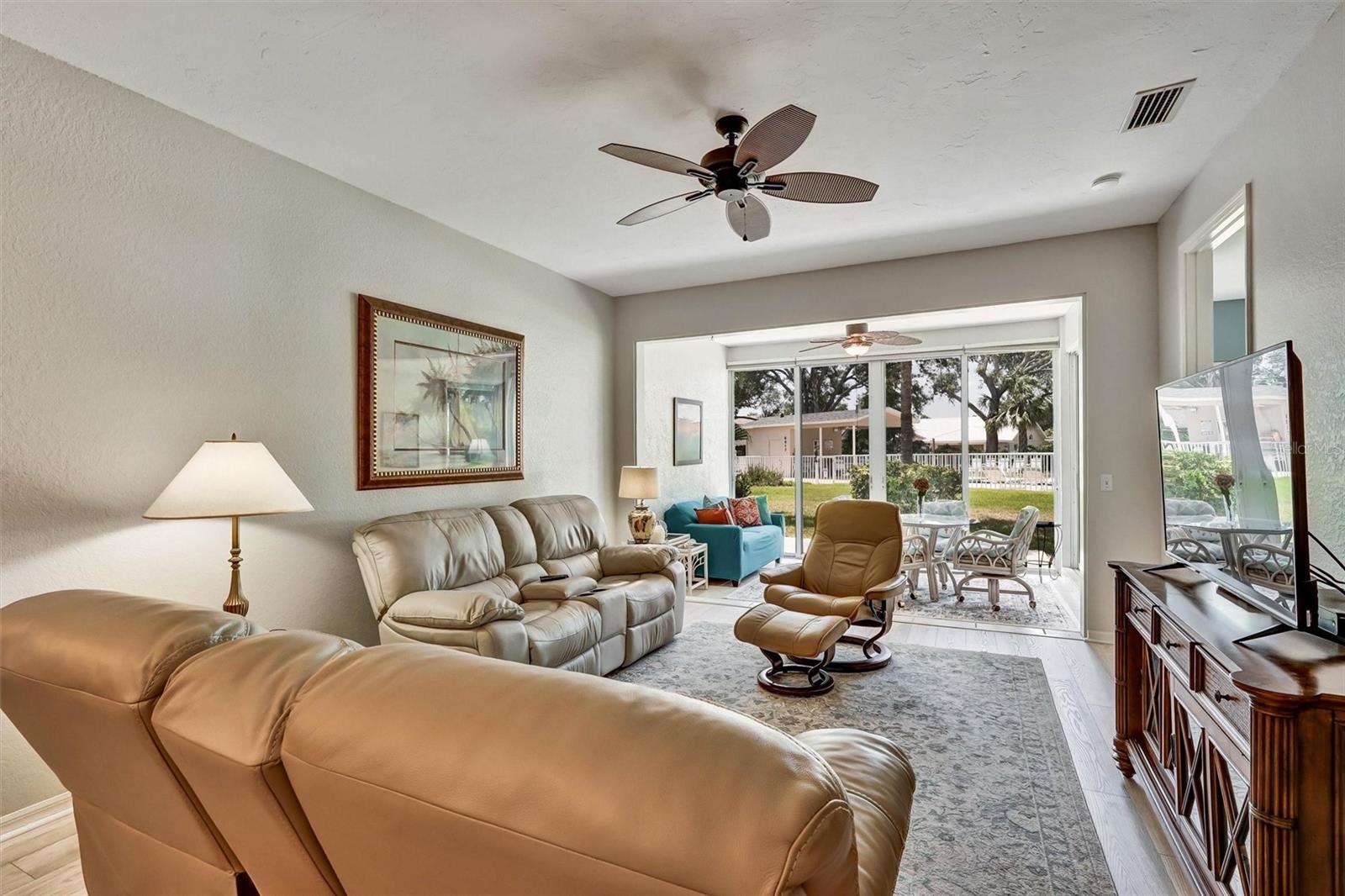 6929 STONEYWALK CT — photo 15