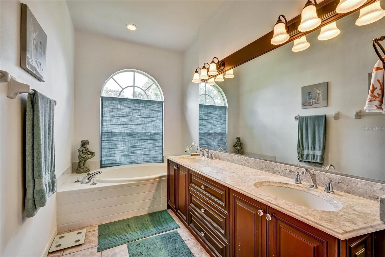 6929 STONEYWALK CT — photo 22