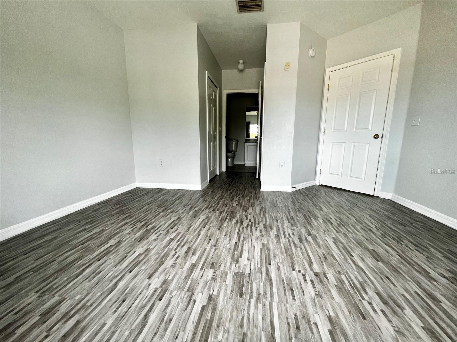 6011 SKYDALE WAY #201 — photo 17