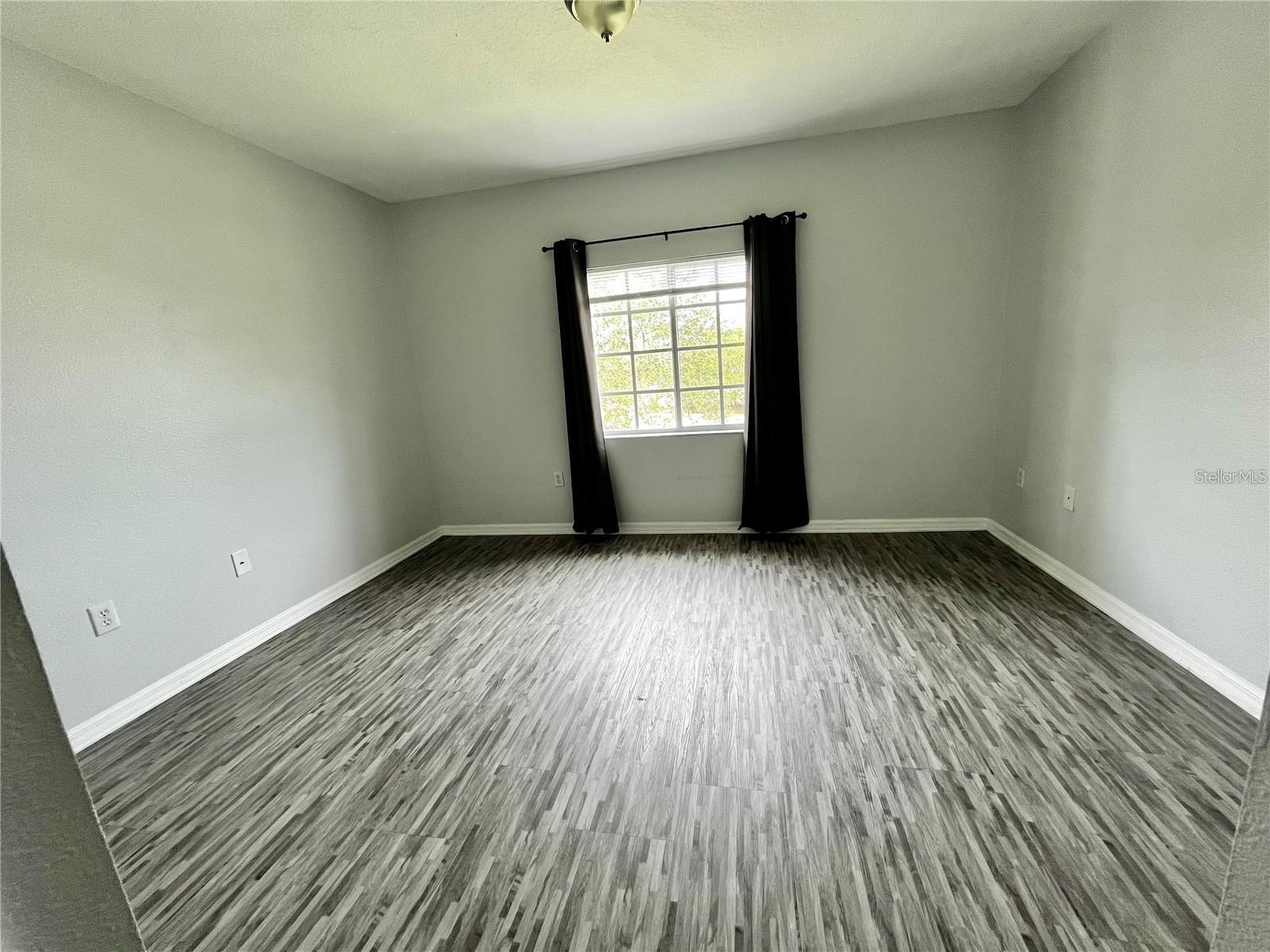 6011 SKYDALE WAY #201 — photo 25