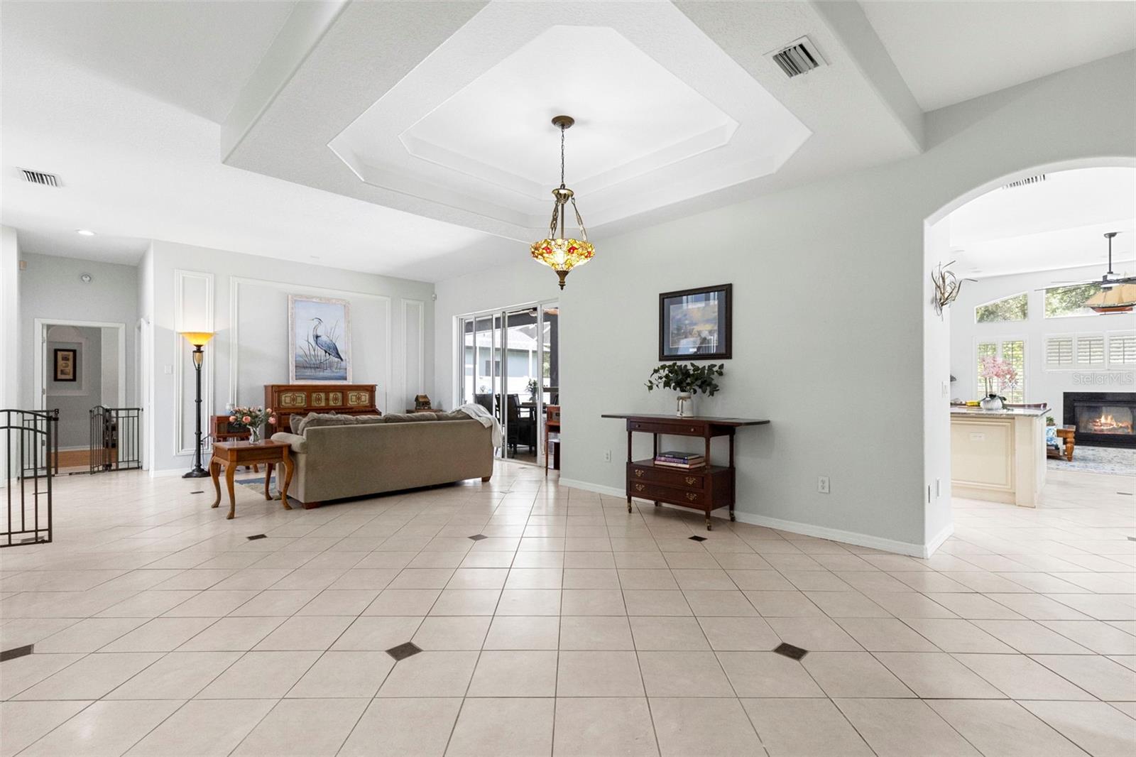 8380 GOLDEN PRAIRIE DR — photo 15