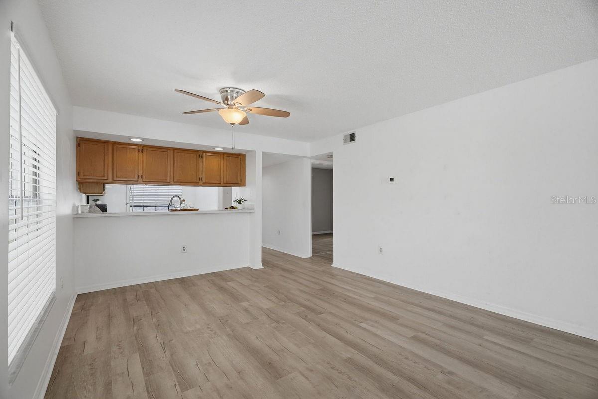 2400 WINDING CREEK BLVD #20A-109 — photo 6