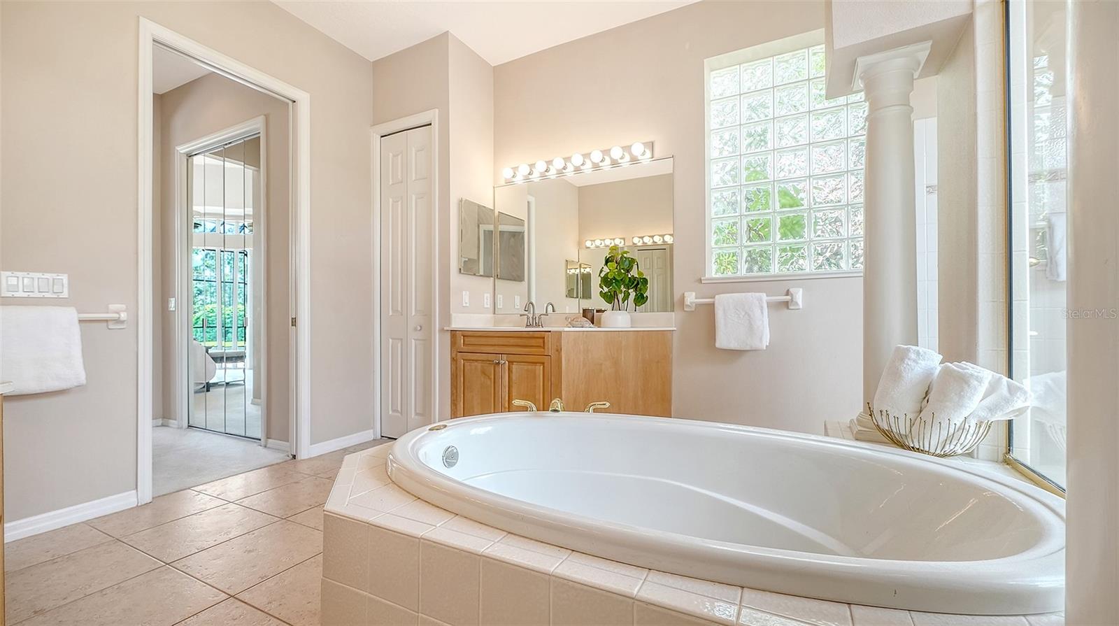 1104 MALLARD MARSH DR — photo 34