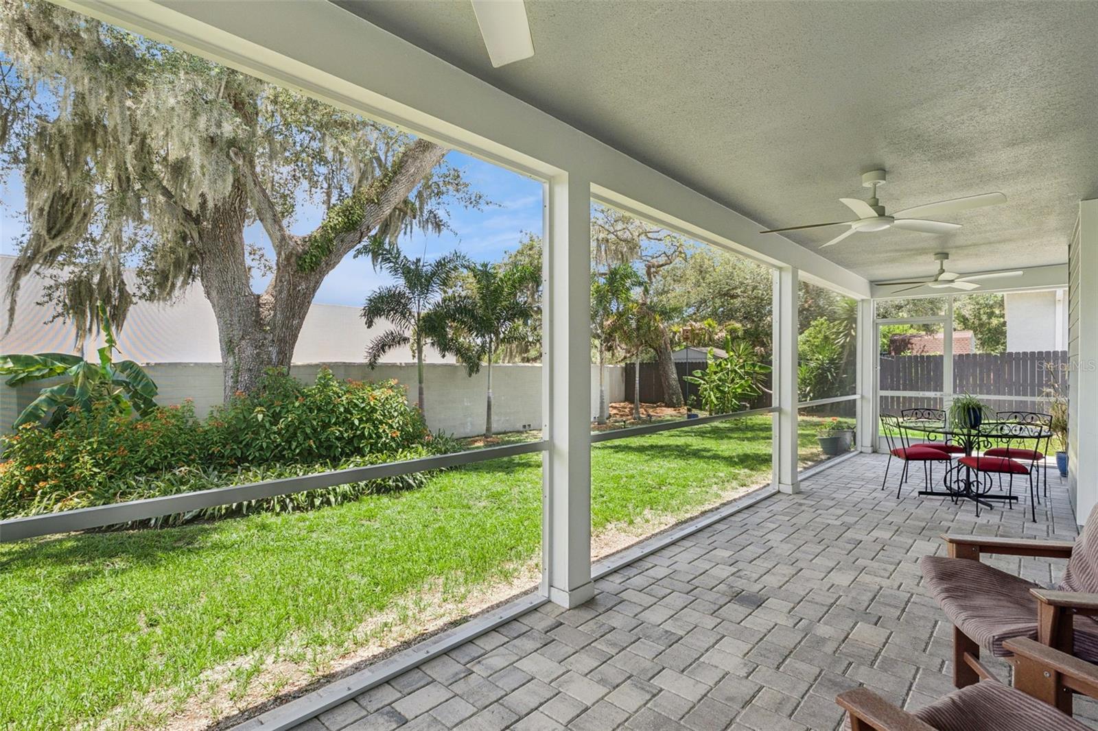 302 W COMANCHE AVE — photo 26