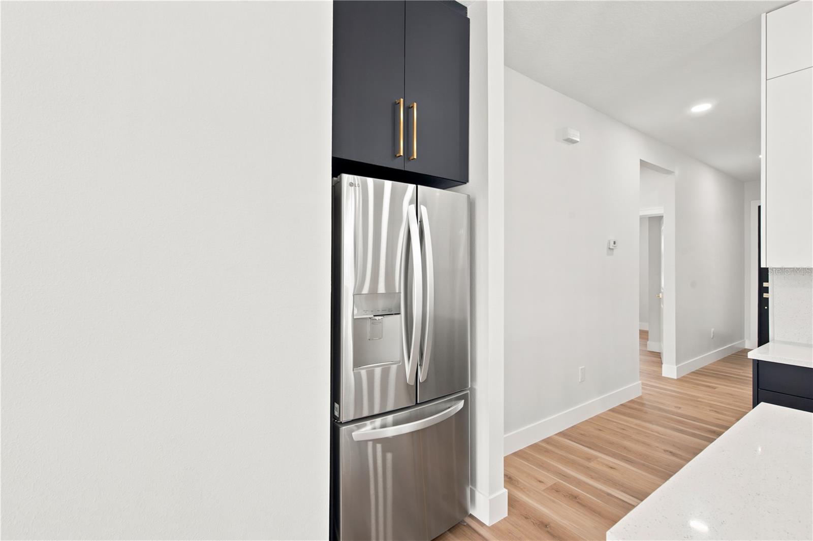 1121 ENGMAN ST — photo 10