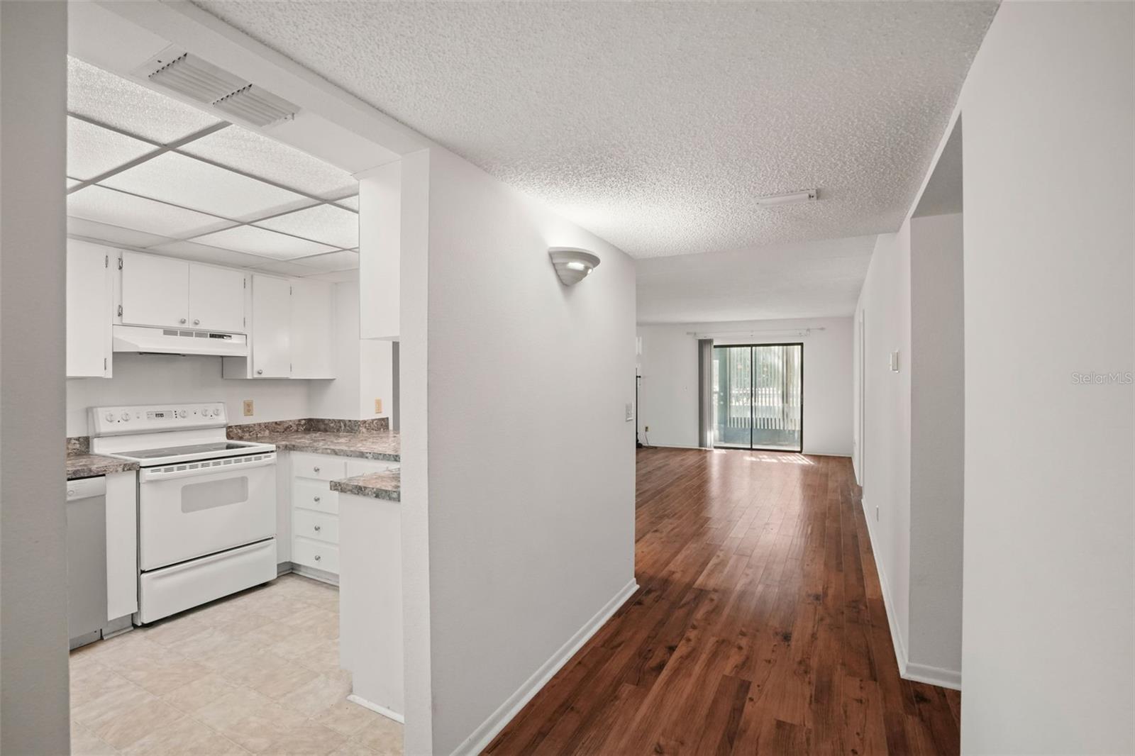 1200 TARPON WOODS BLVD #L4 — photo 3