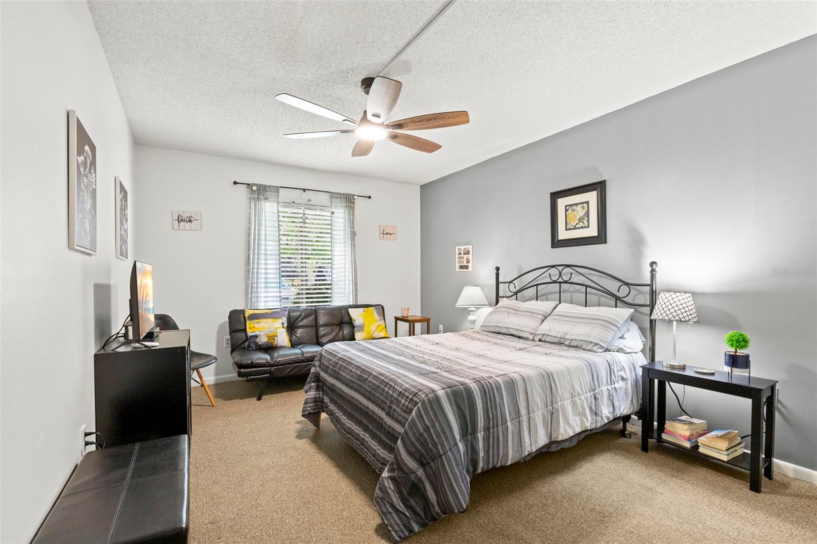1290 PINE RIDGE CIR E #E1 — photo 15