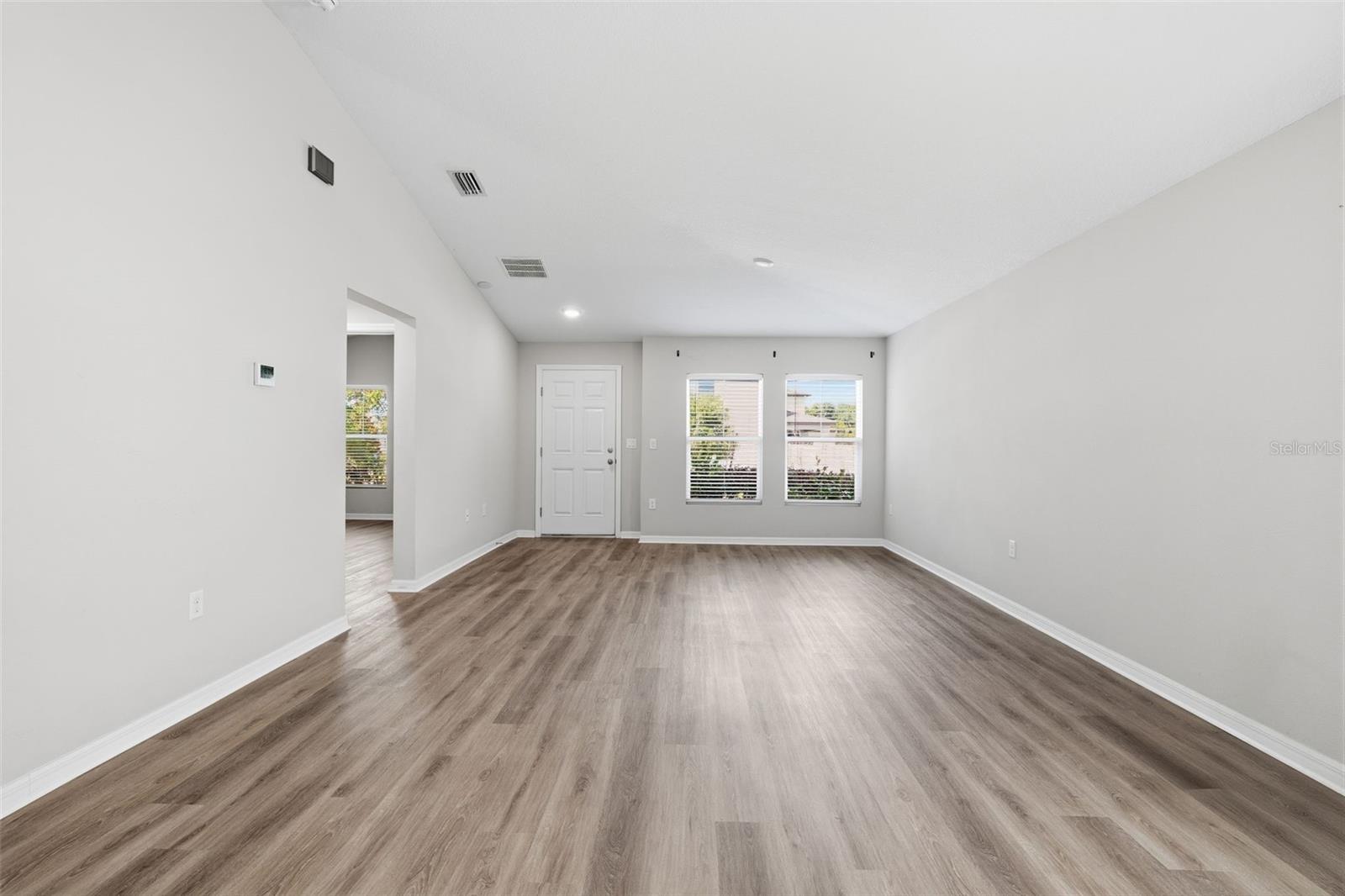 13011 PENNYBROOK DR — photo 9
