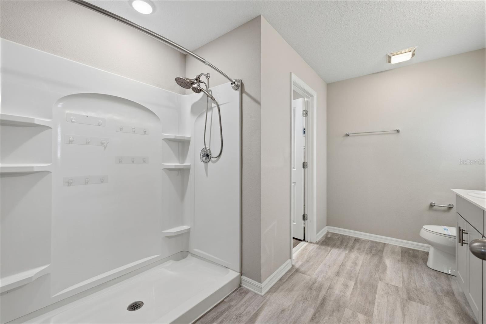 13011 PENNYBROOK DR — photo 15