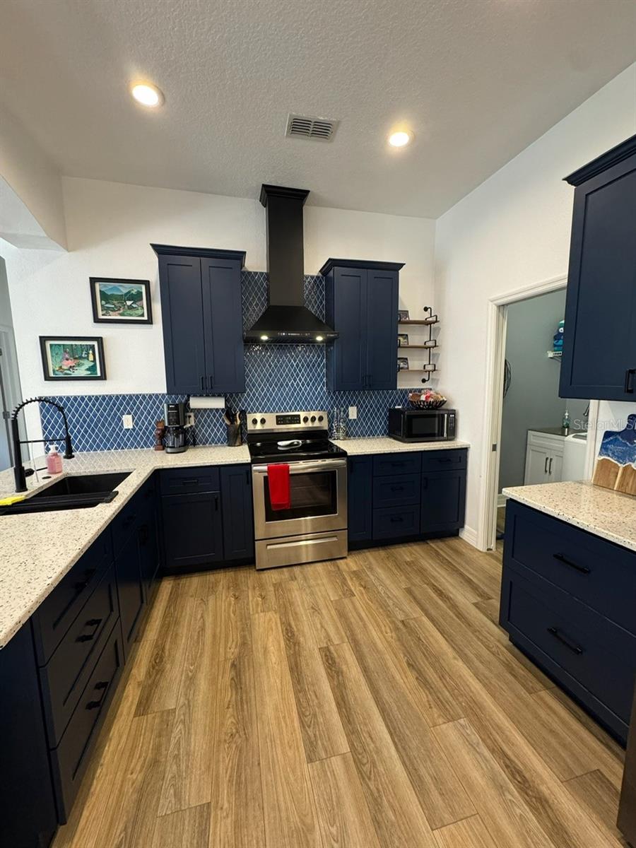 4704 CASSWELL DR — photo 11