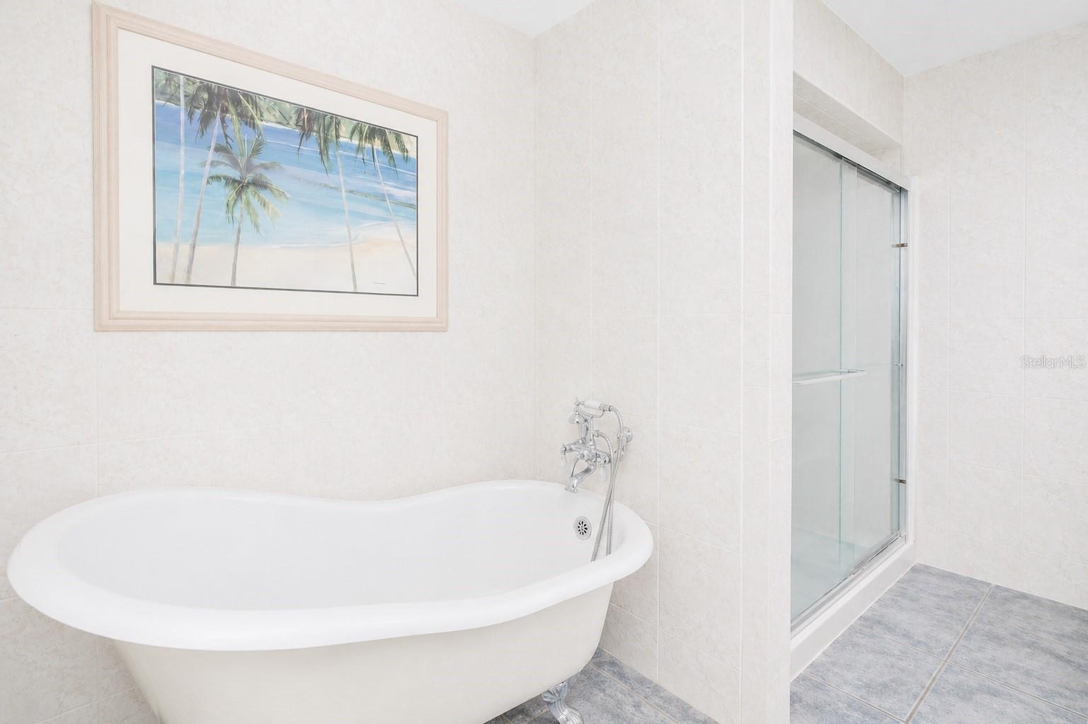 13525 CLAUDIA DR — photo 41
