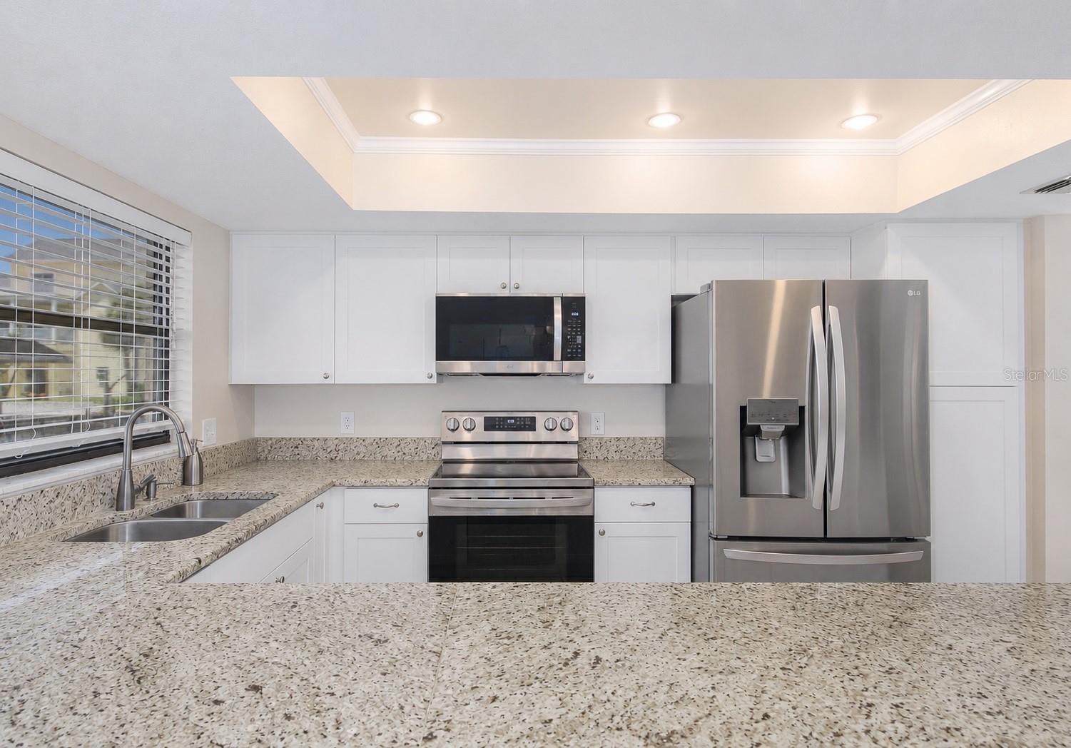 13525 CLAUDIA DR — photo 21