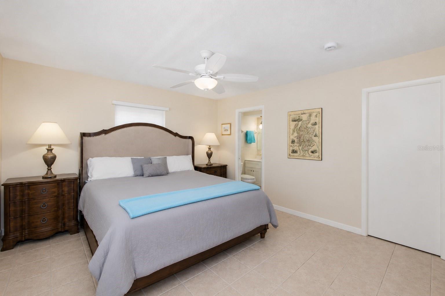 13525 CLAUDIA DR — photo 31