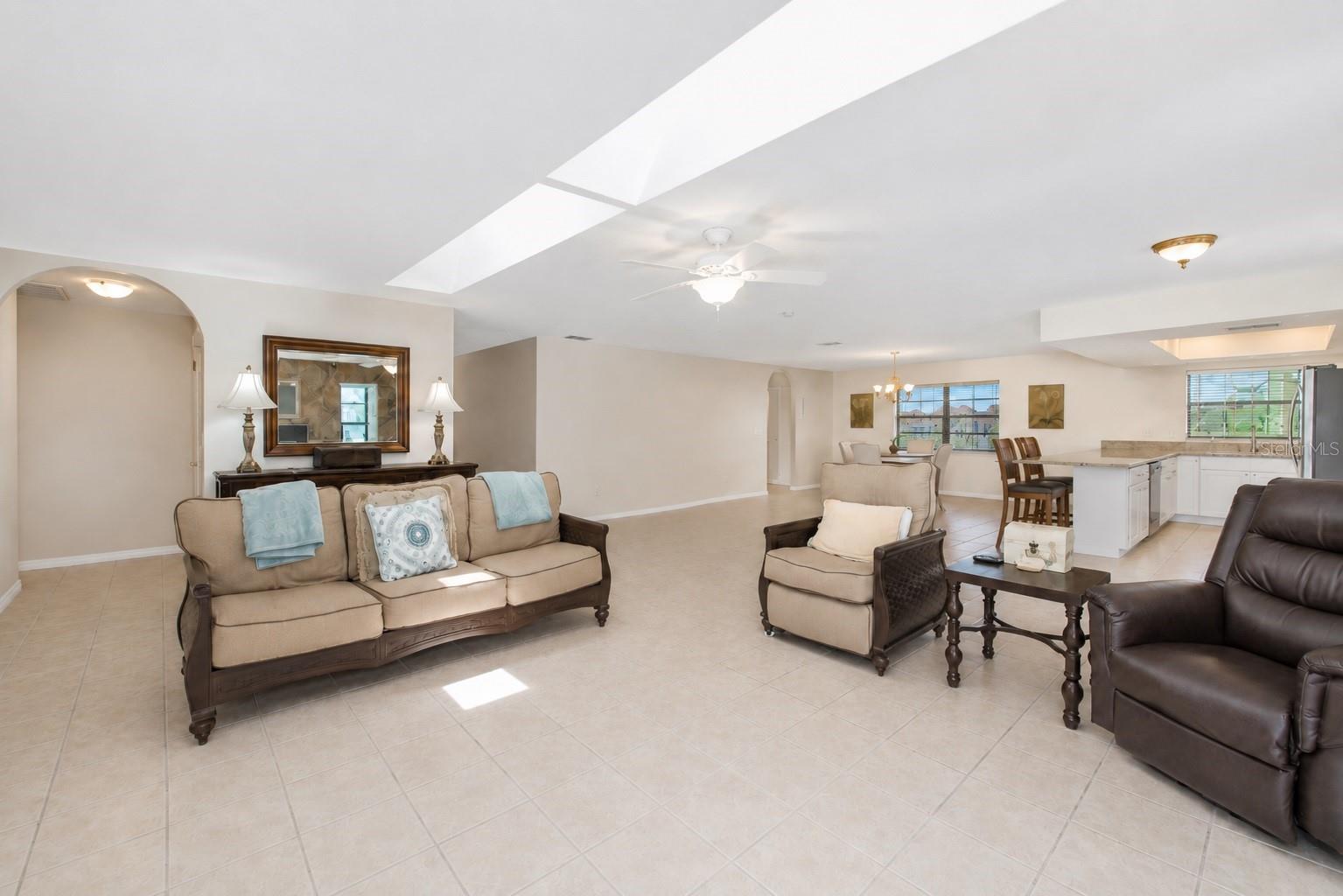 13525 CLAUDIA DR — photo 29