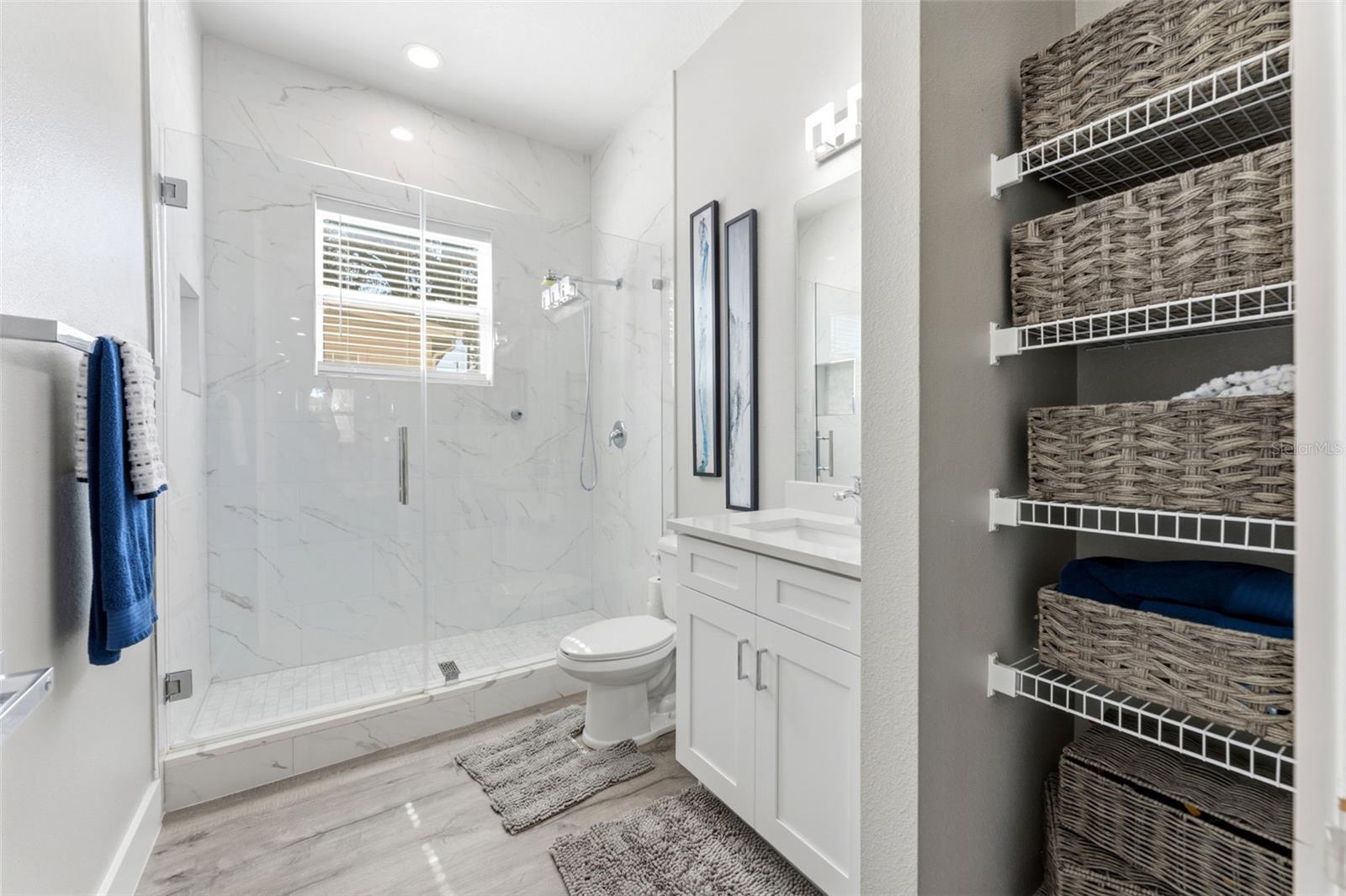 112 W SLIGH AVE — photo 16