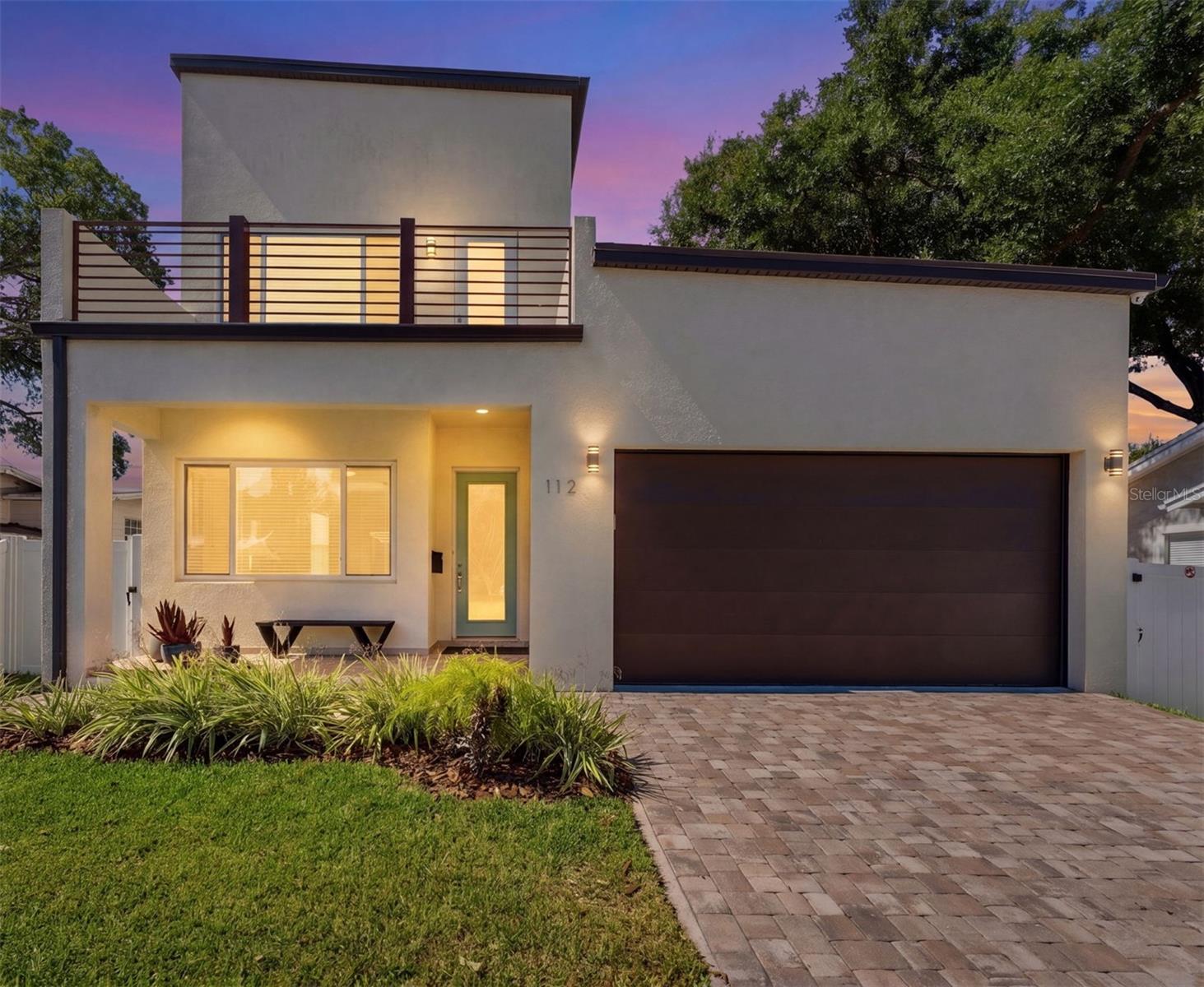 112 W SLIGH AVE — photo 2