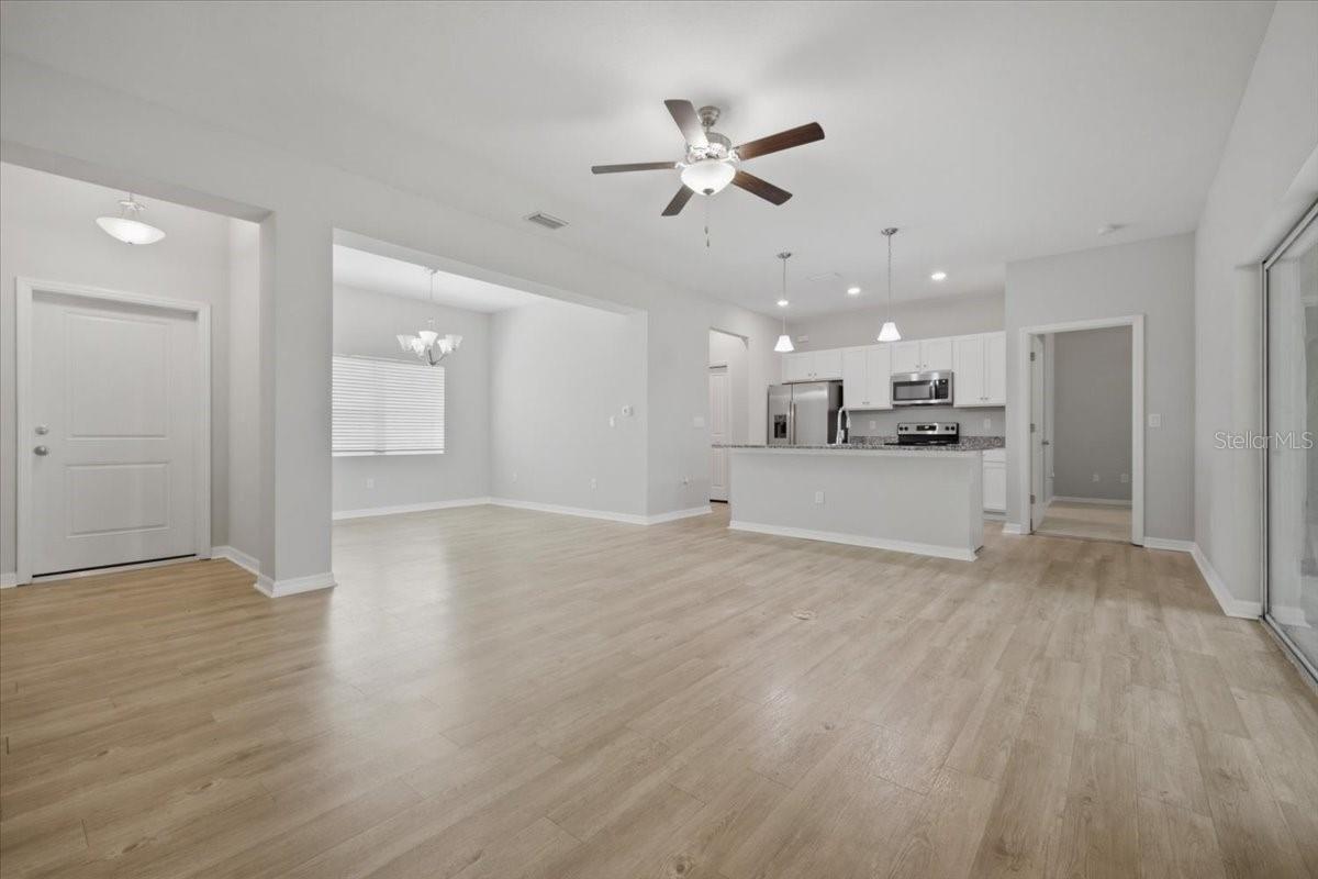 4165 TWINBUSH TER — photo 4