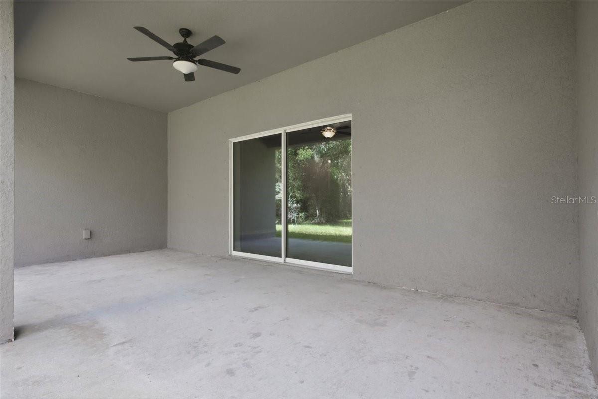 4165 TWINBUSH TER — photo 33