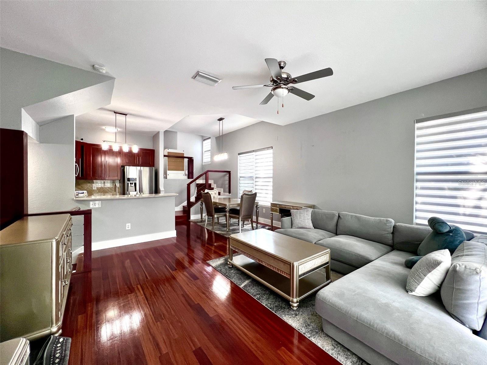 716 PROMENADE PL — photo 12