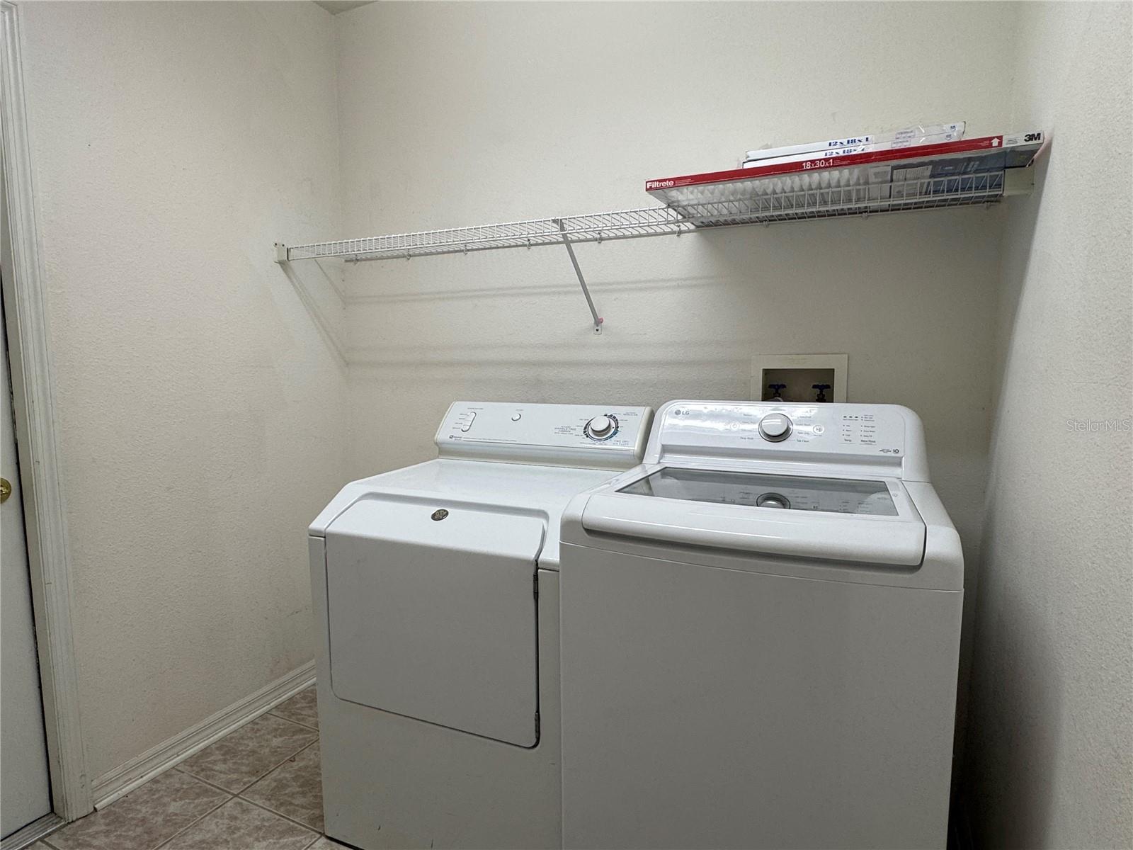 10207 QUAILS LANDING AVE — photo 45