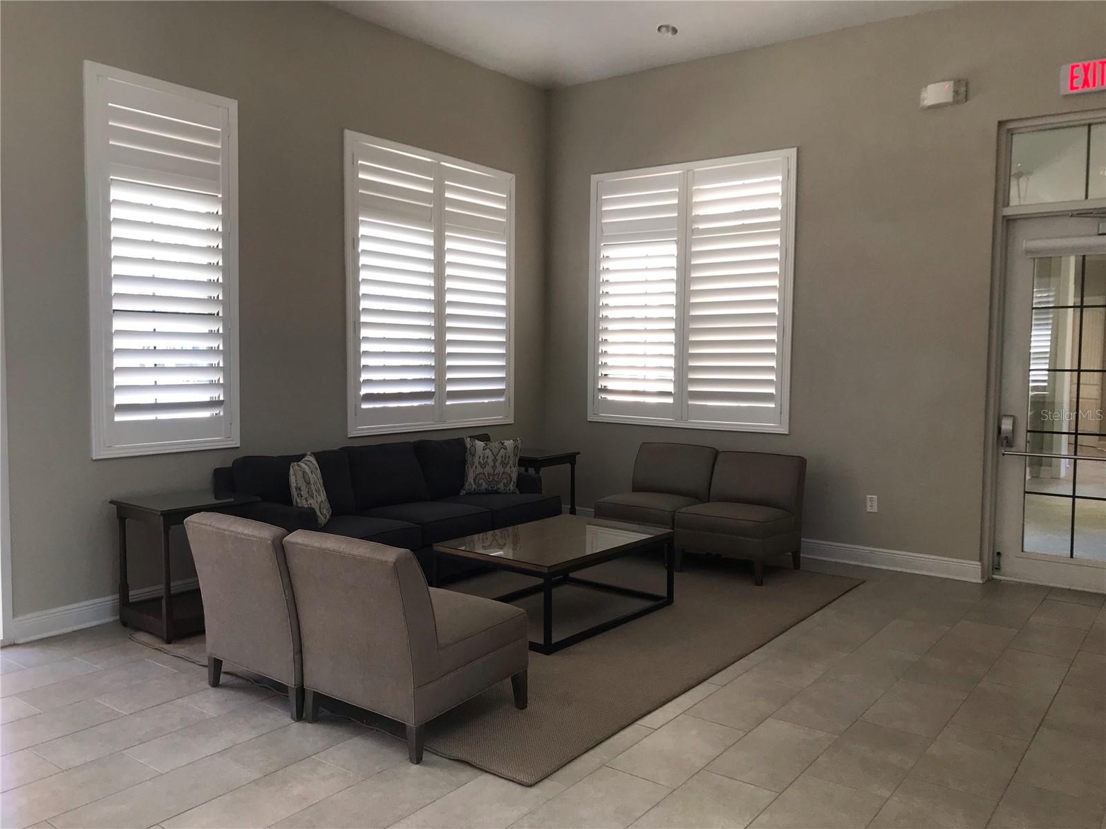 10207 QUAILS LANDING AVE — photo 56