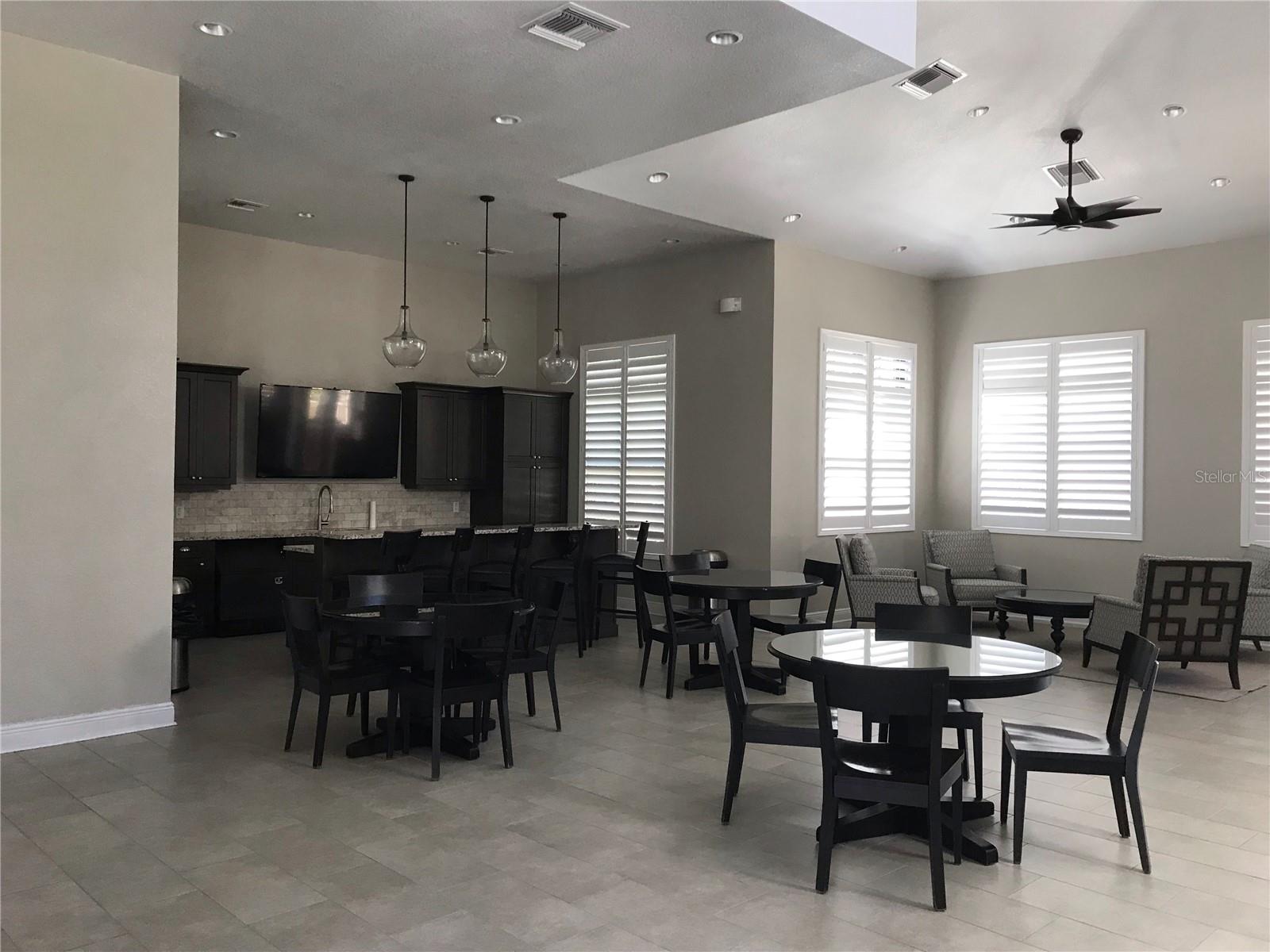 10207 QUAILS LANDING AVE — photo 55