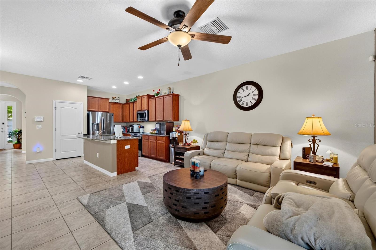 10411 RED CARPET CT — photo 23