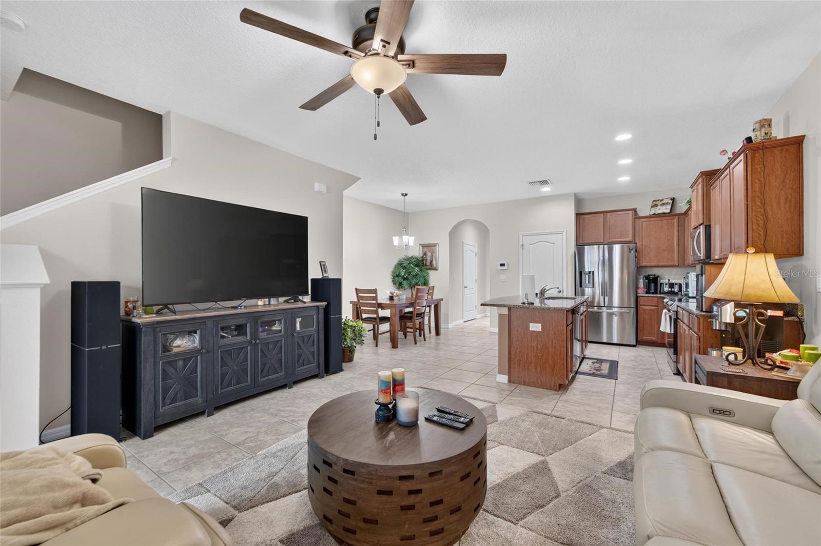 10411 RED CARPET CT — photo 28