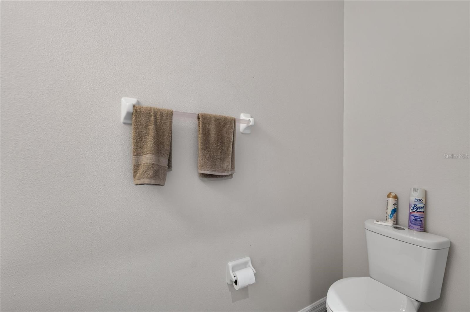10411 RED CARPET CT — photo 22