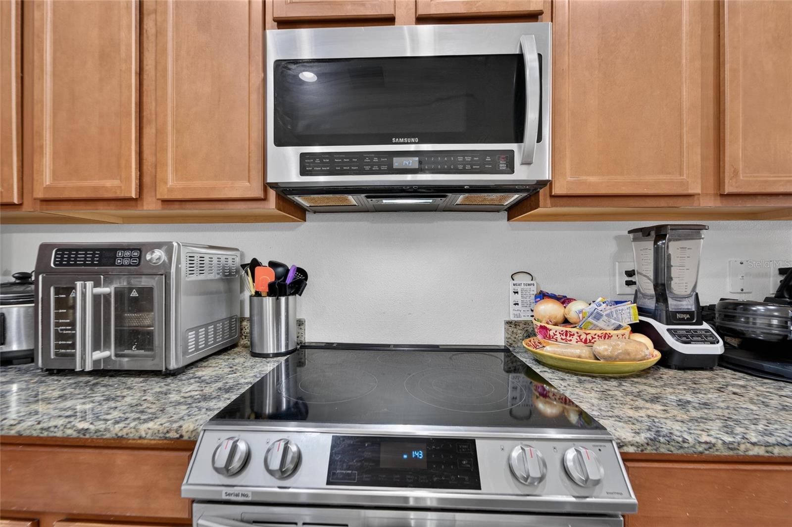 10411 RED CARPET CT — photo 8