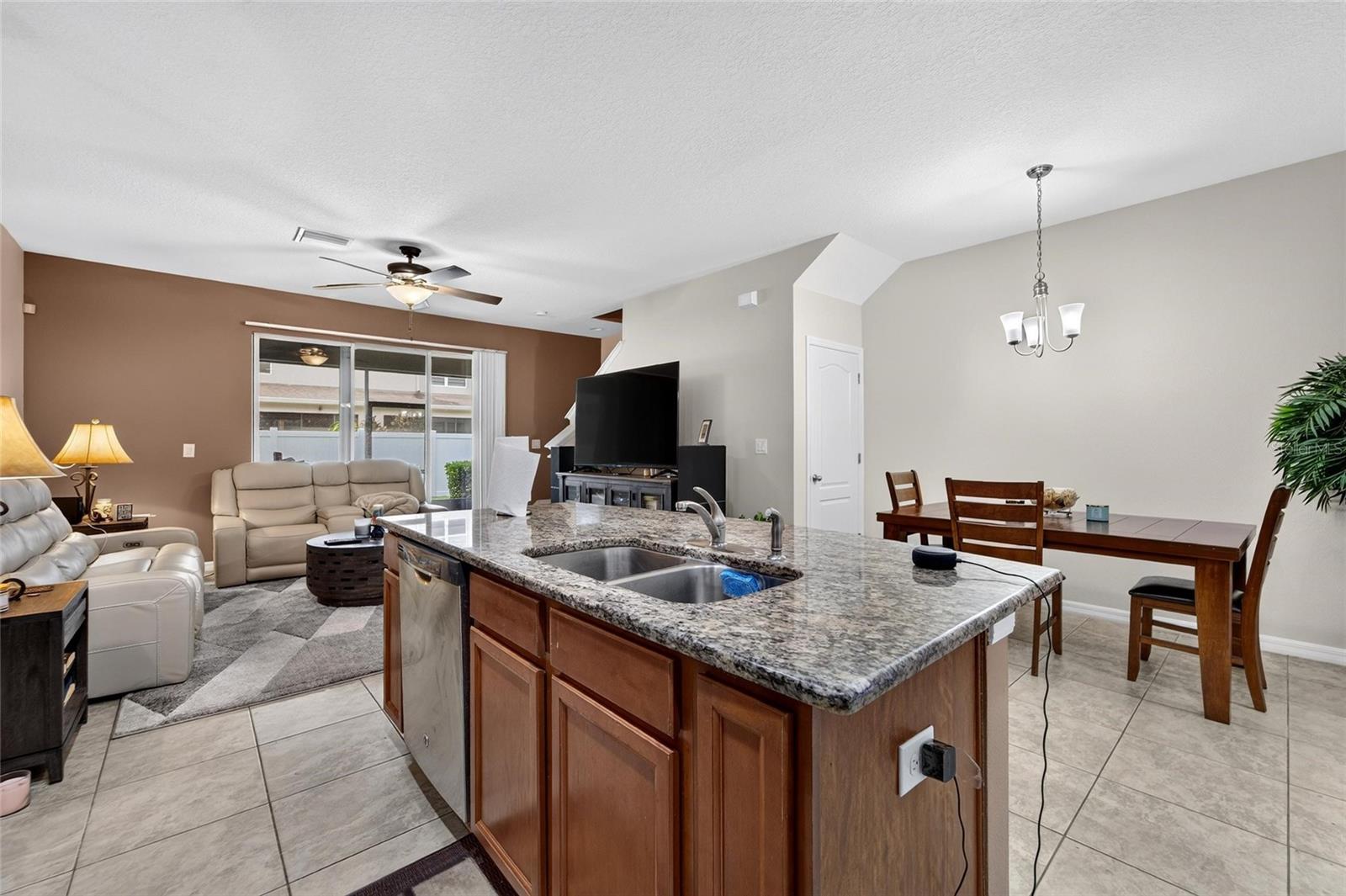 10411 RED CARPET CT — photo 26