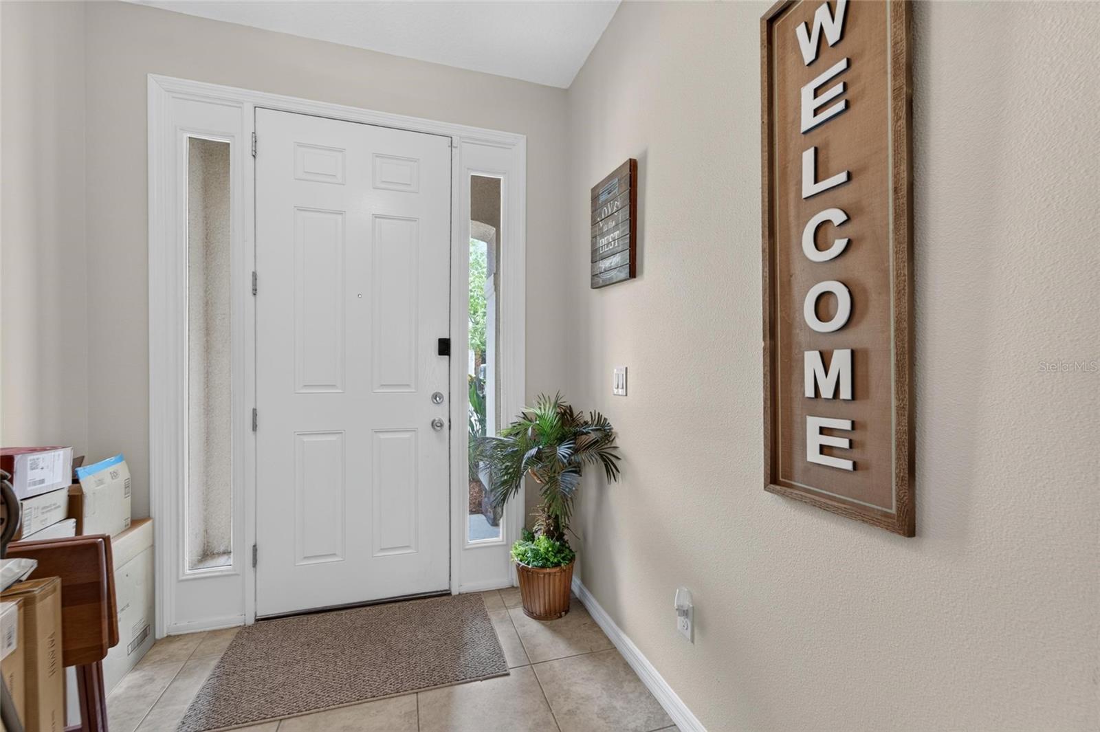 10411 RED CARPET CT — photo 4
