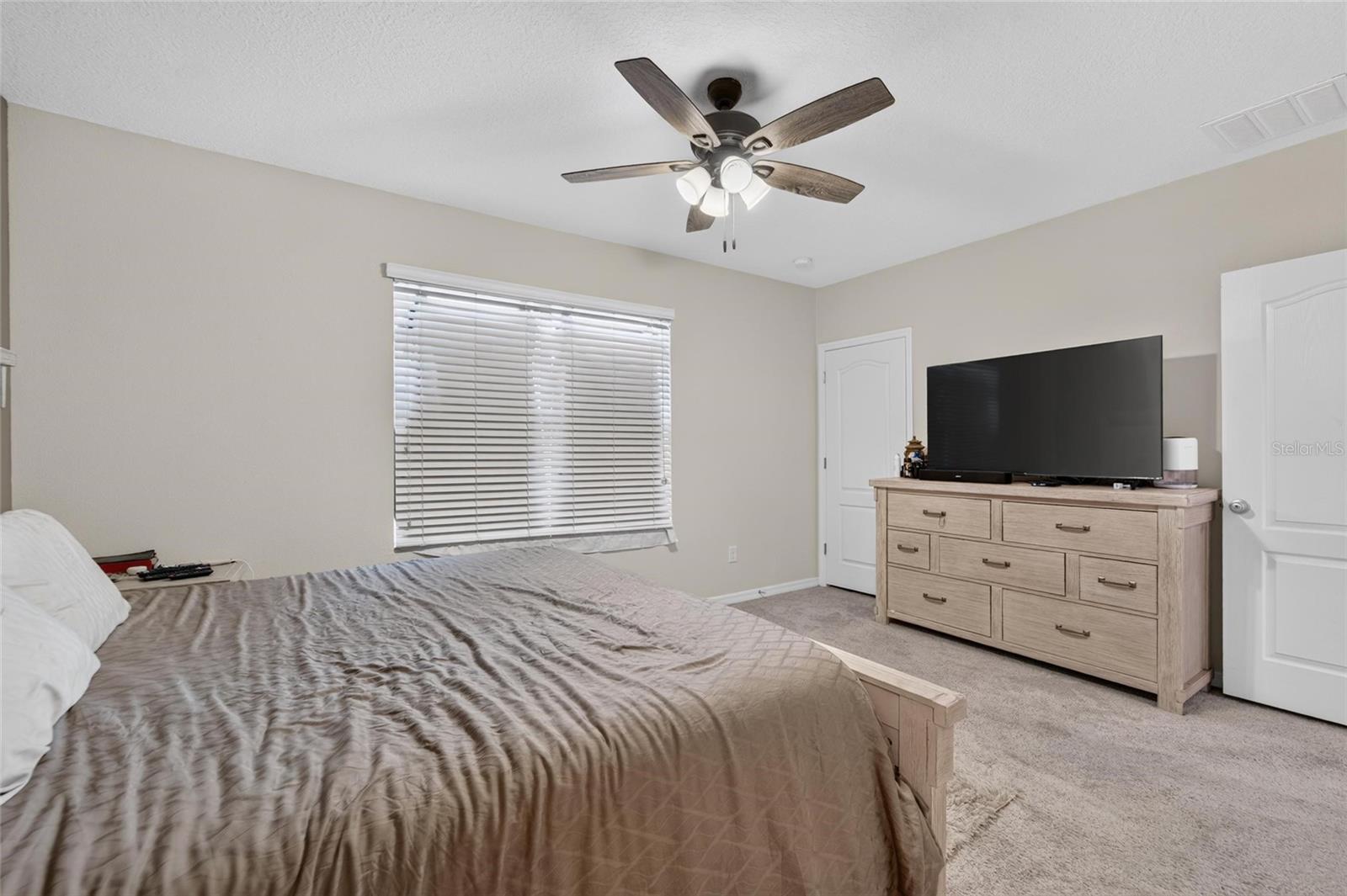 10411 RED CARPET CT — photo 49
