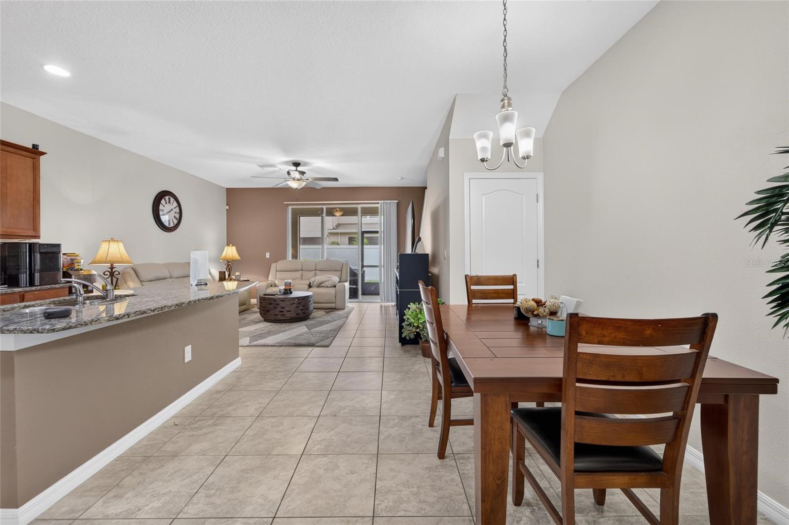 10411 RED CARPET CT — photo 15