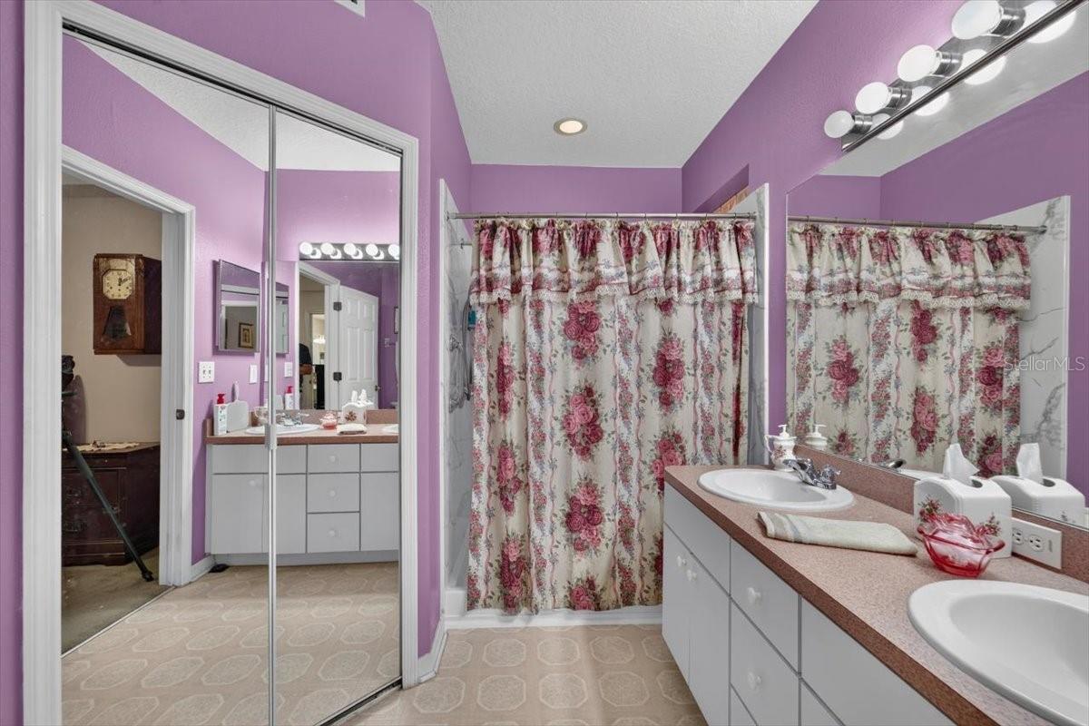 6615 SUMMER COVE DR — photo 25