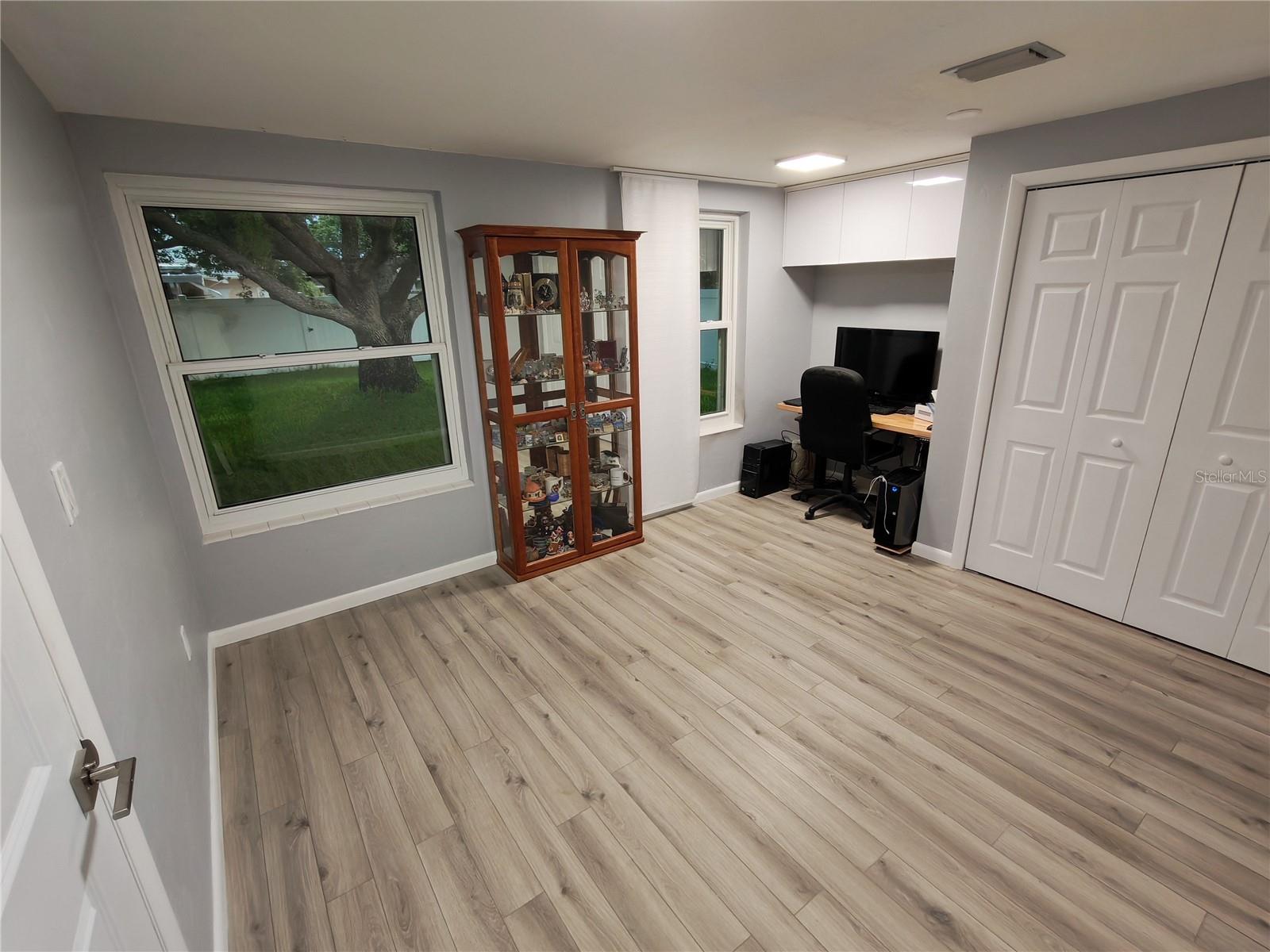 7708 ROSEWOOD DR — photo 42