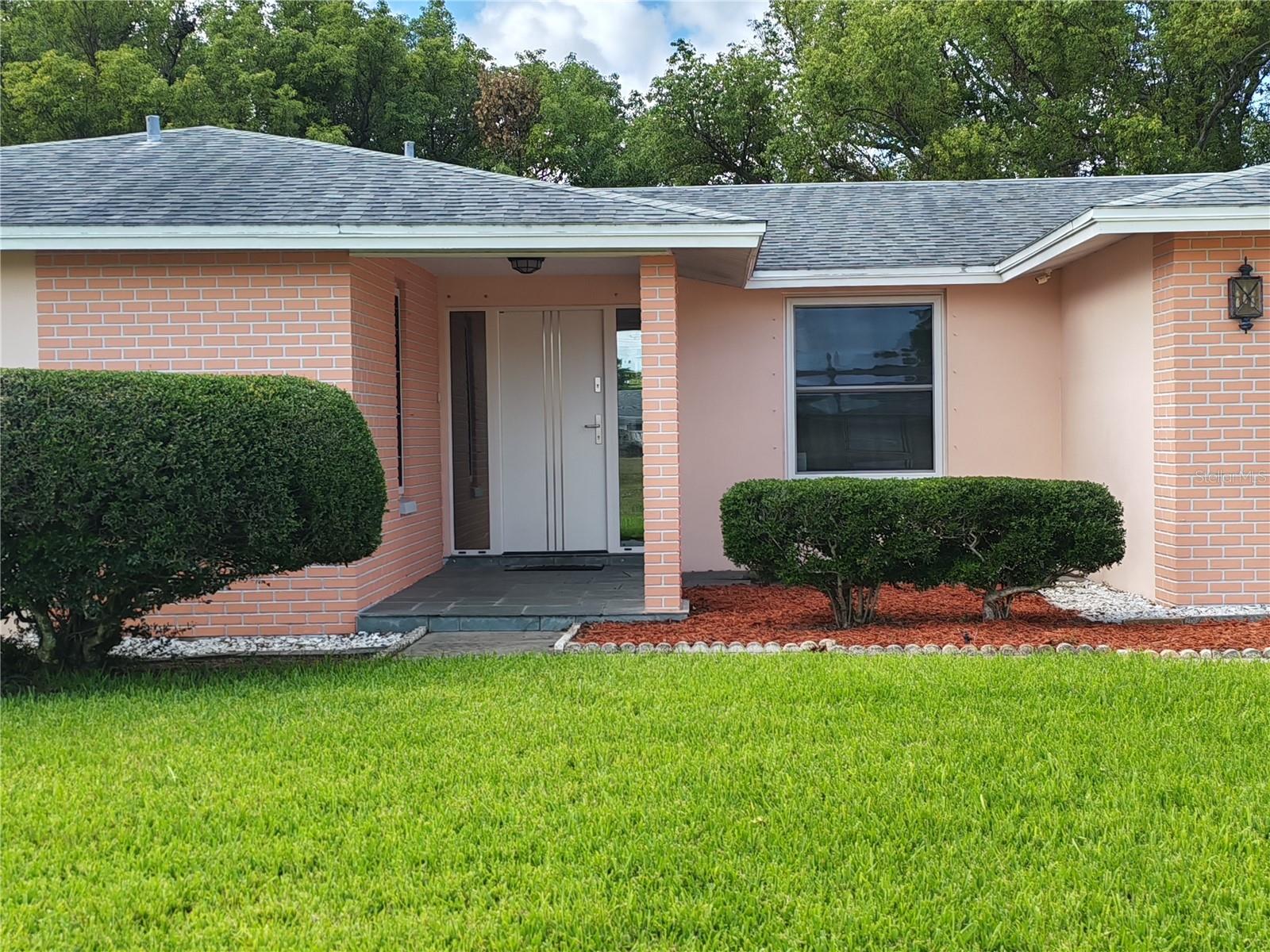7708 ROSEWOOD DR — photo 8