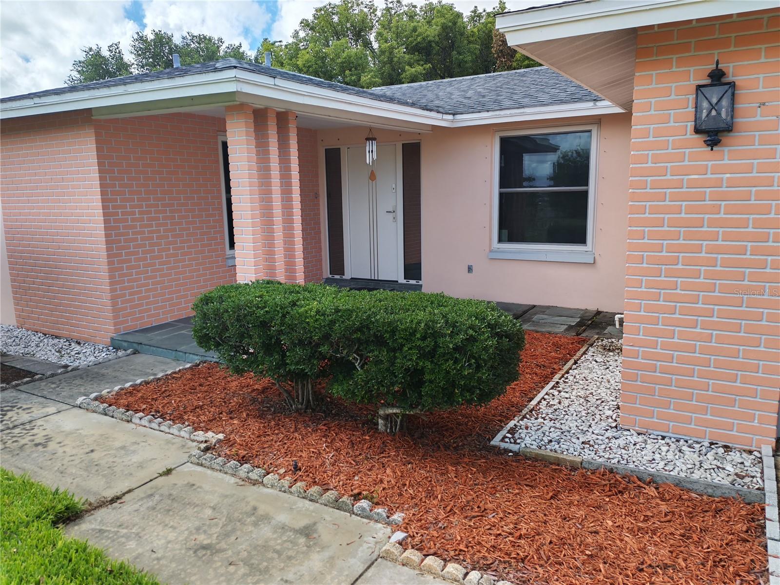 7708 ROSEWOOD DR — photo 6
