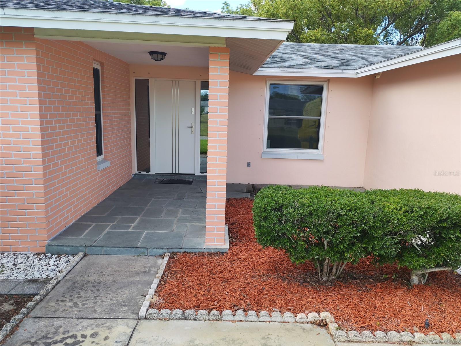 7708 ROSEWOOD DR — photo 7