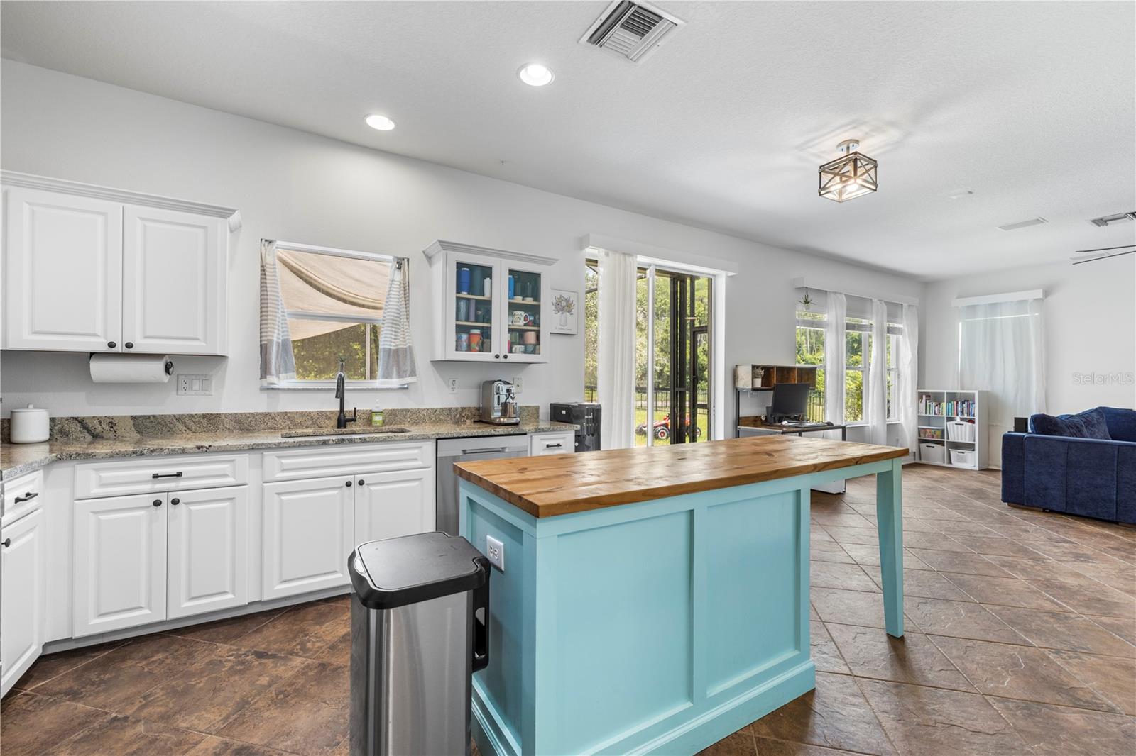 6053 EVERLASTING PL — photo 17