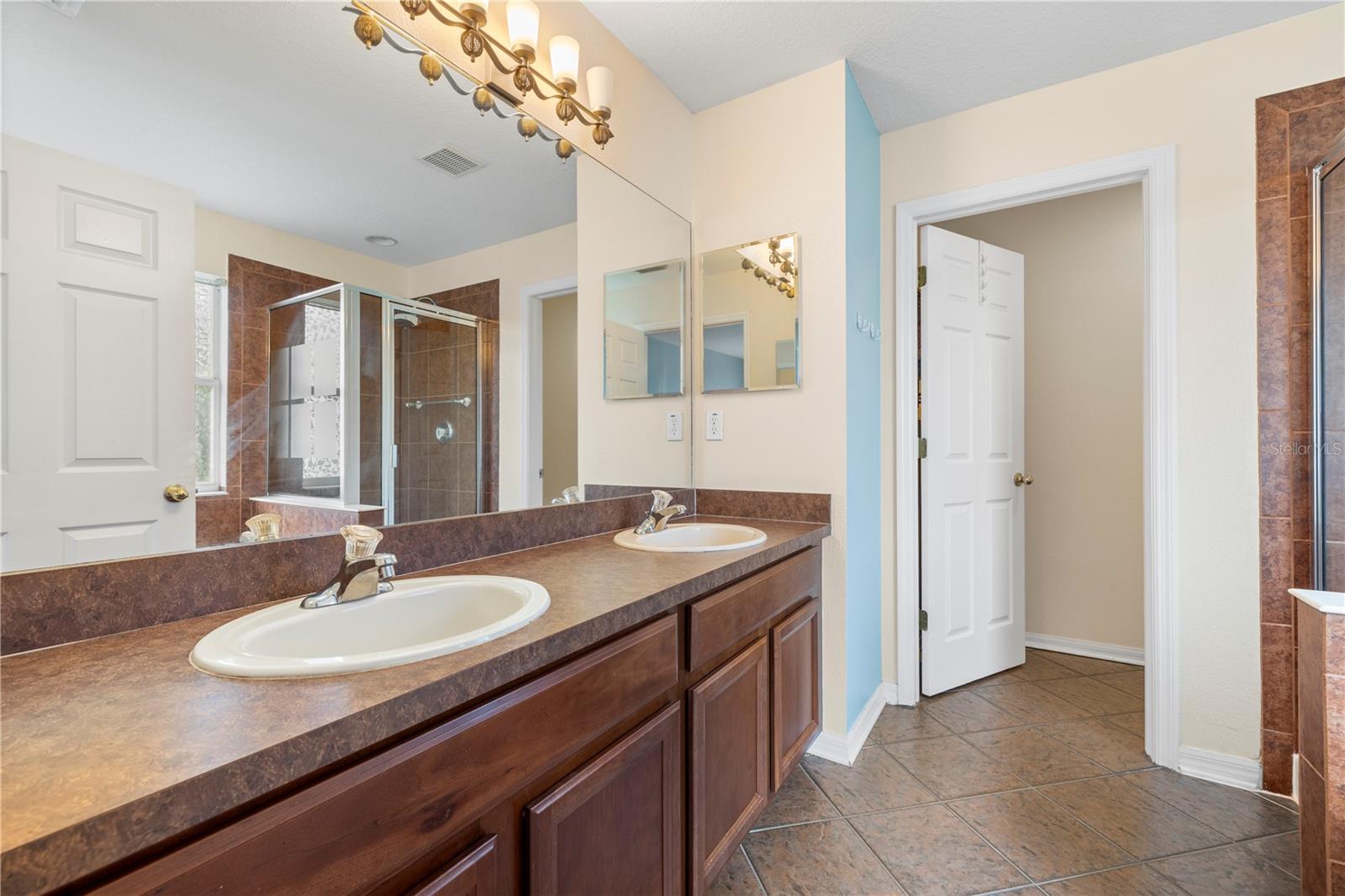 6053 EVERLASTING PL — photo 24