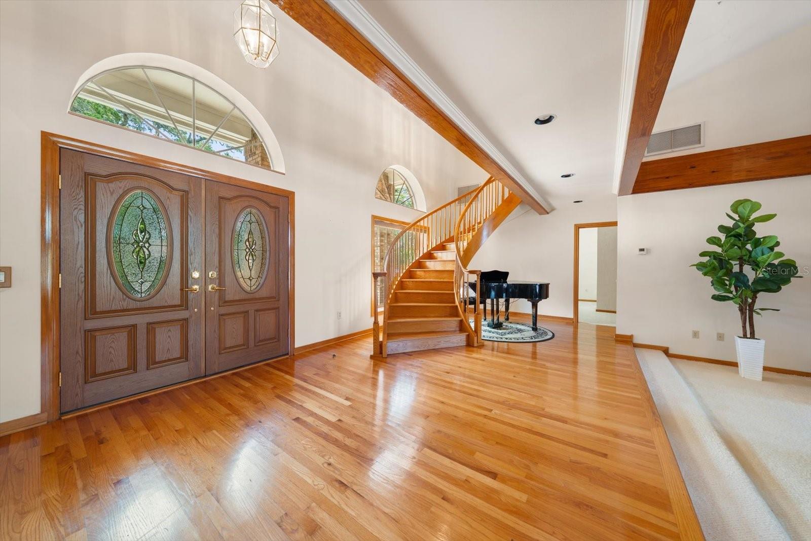 220 HARBOR VIEW LN — photo 32