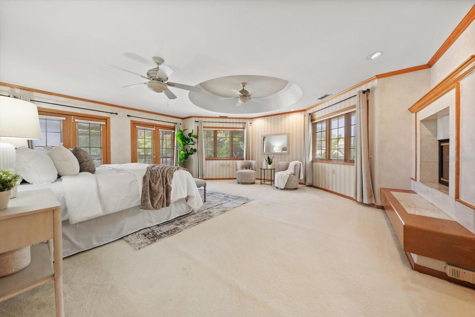 220 HARBOR VIEW LN — photo 38