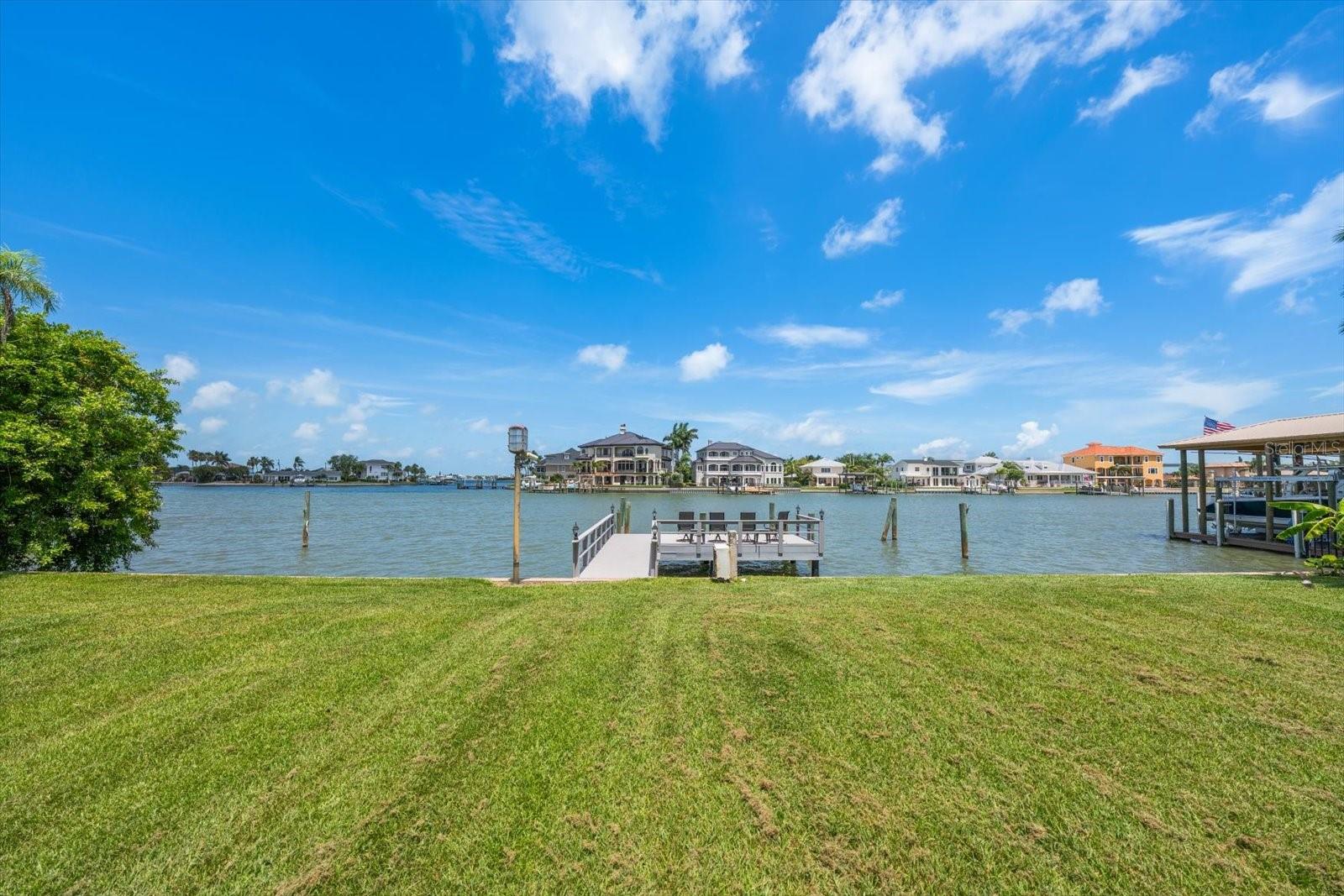 220 HARBOR VIEW LN — photo 68